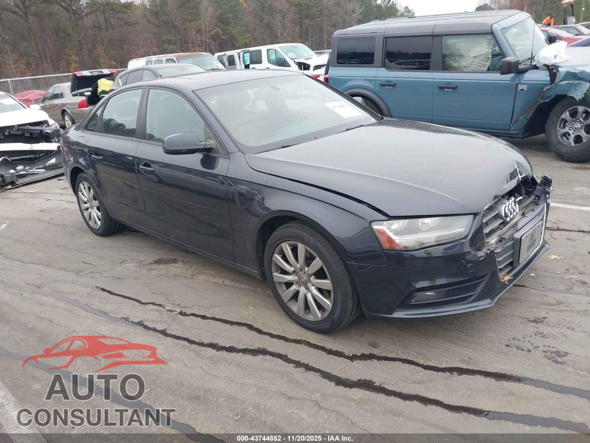 AUDI A4 2013 - WAUBFAFL1DN045596