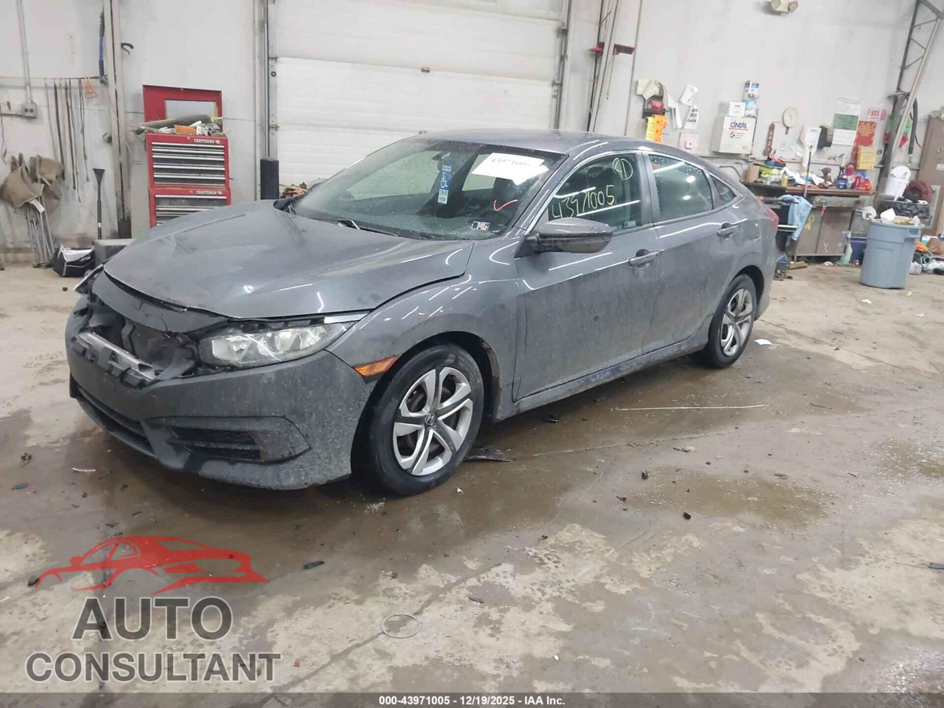 HONDA CIVIC 2018 - 2HGFC2F56JH594544