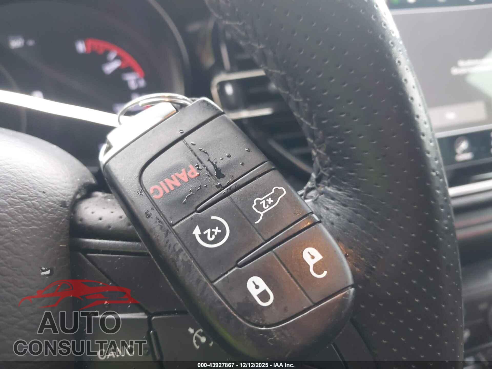 DODGE DURANGO 2023 - 1C4RDJDG8PC603229