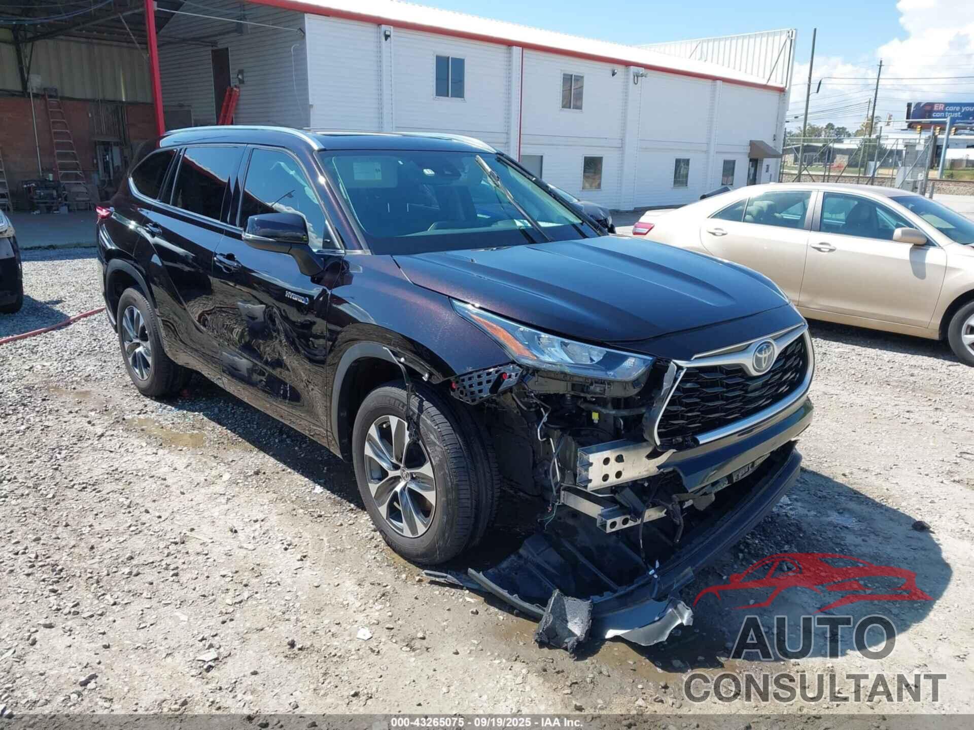 TOYOTA HIGHLANDER 2020 - 5TDGARAH7LS002530