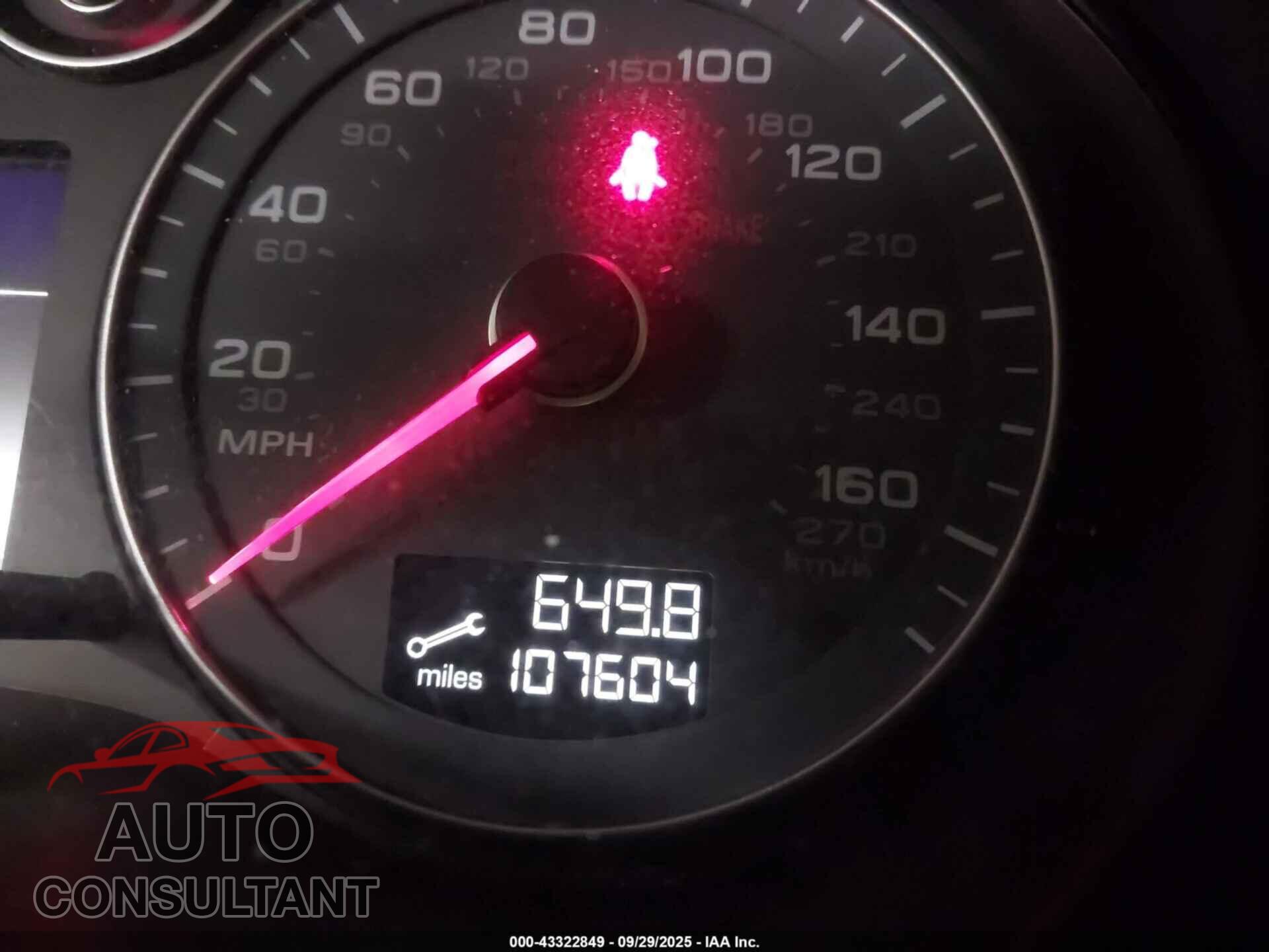 AUDI A3 2013 - WAUDFAFM9DA023175