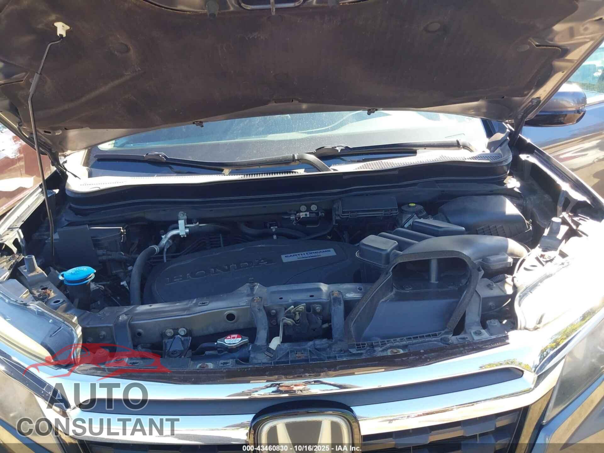 HONDA RIDGELINE 2017 - 5FPYK3F77HB009625