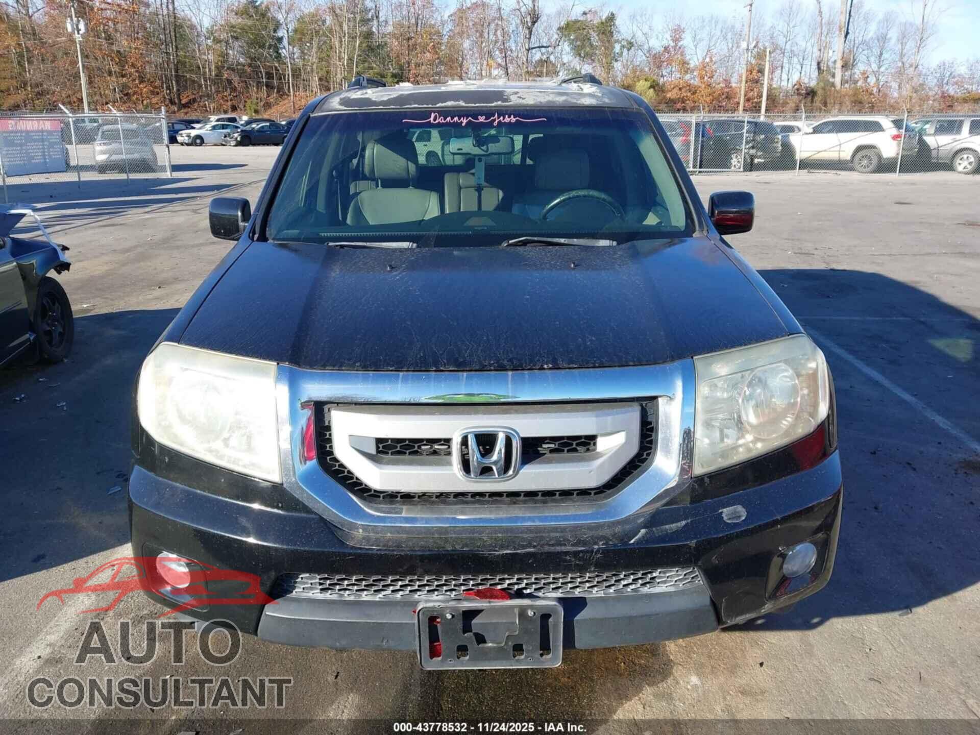 HONDA PILOT 2011 - 5FNYF3H68BB034784
