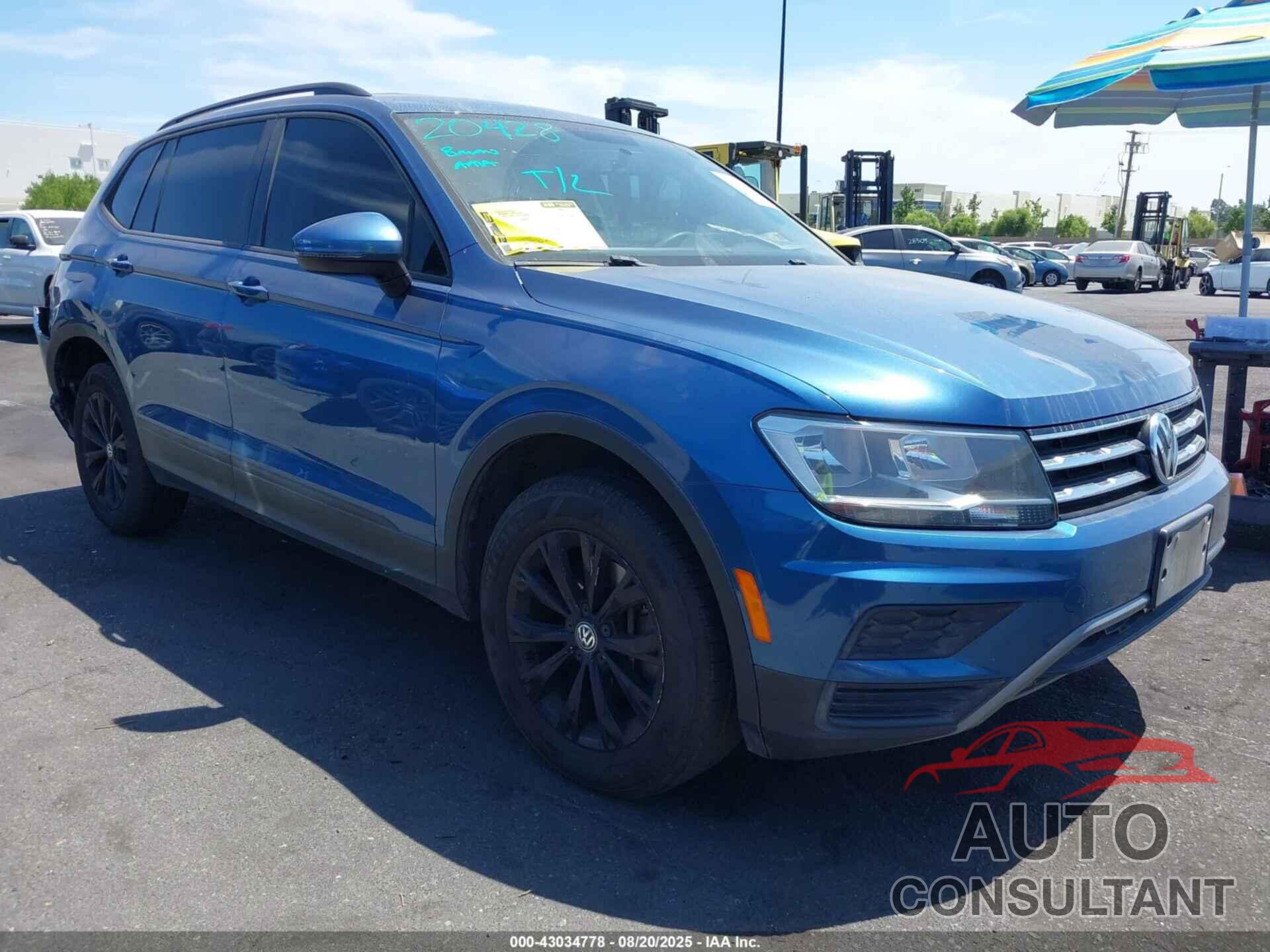 VOLKSWAGEN TIGUAN 2018 - 3VV1B7AX0JM088826