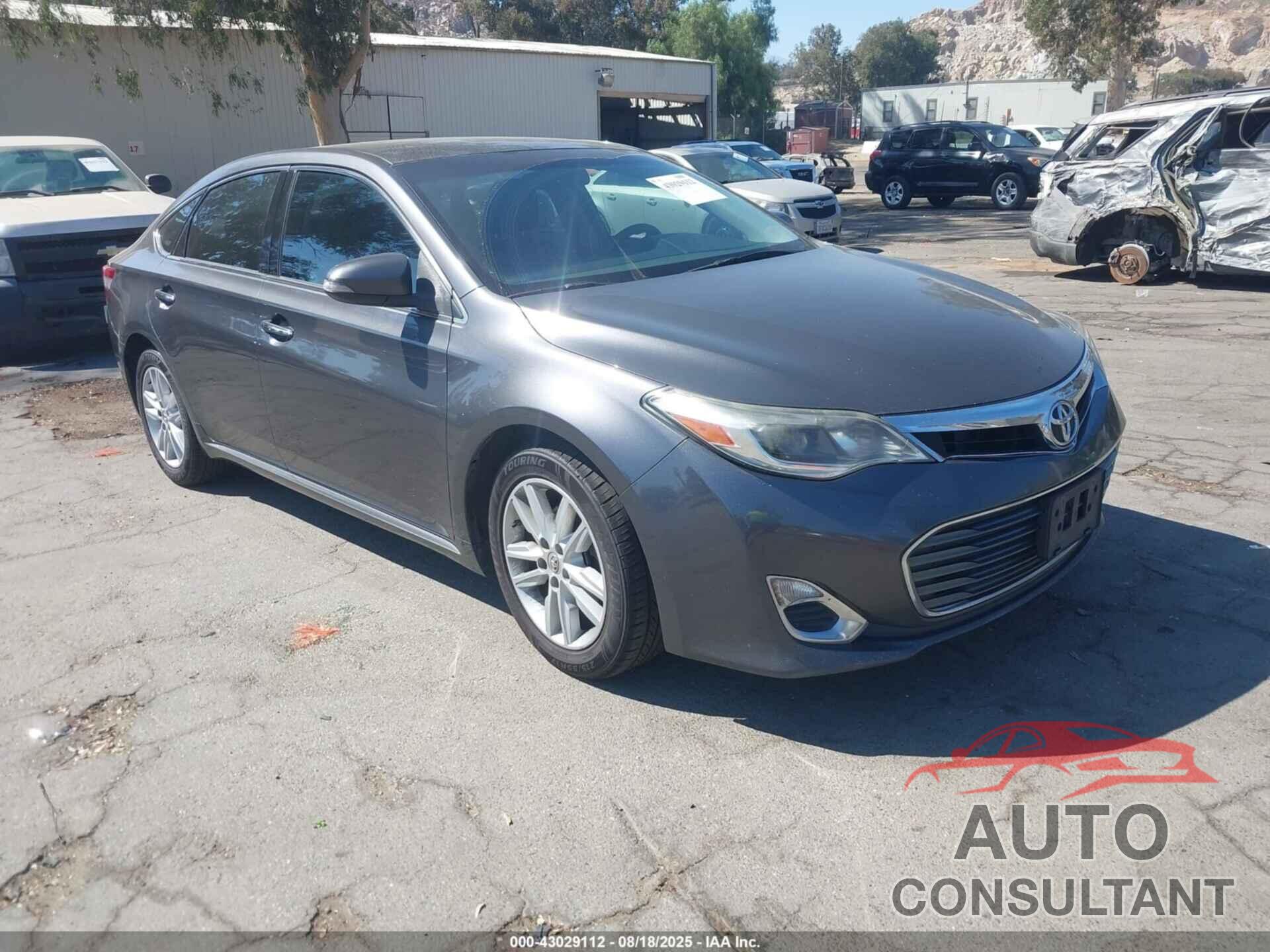 TOYOTA AVALON 2013 - 4T1BK1EB9DU025122
