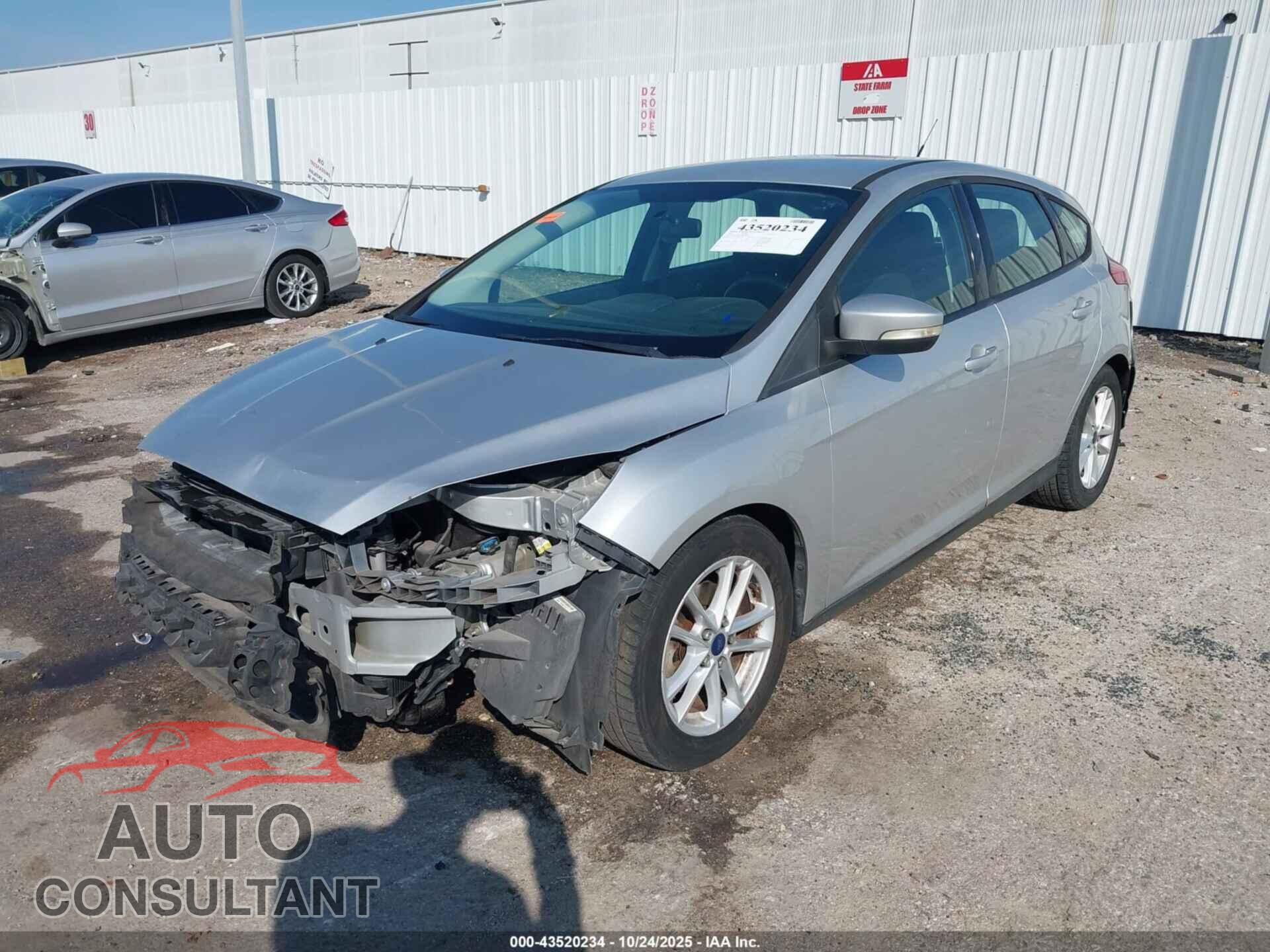 FORD FOCUS 2015 - 1FADP3K2XFL307315