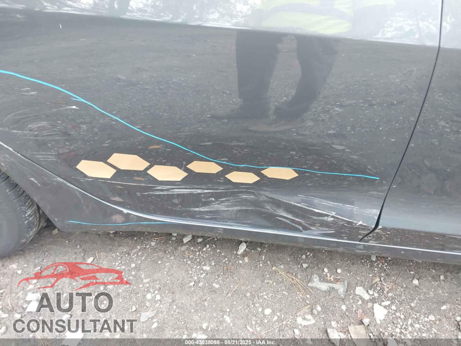 TESLA MODEL 3 2020 - 5YJ3E1EA2LF739253