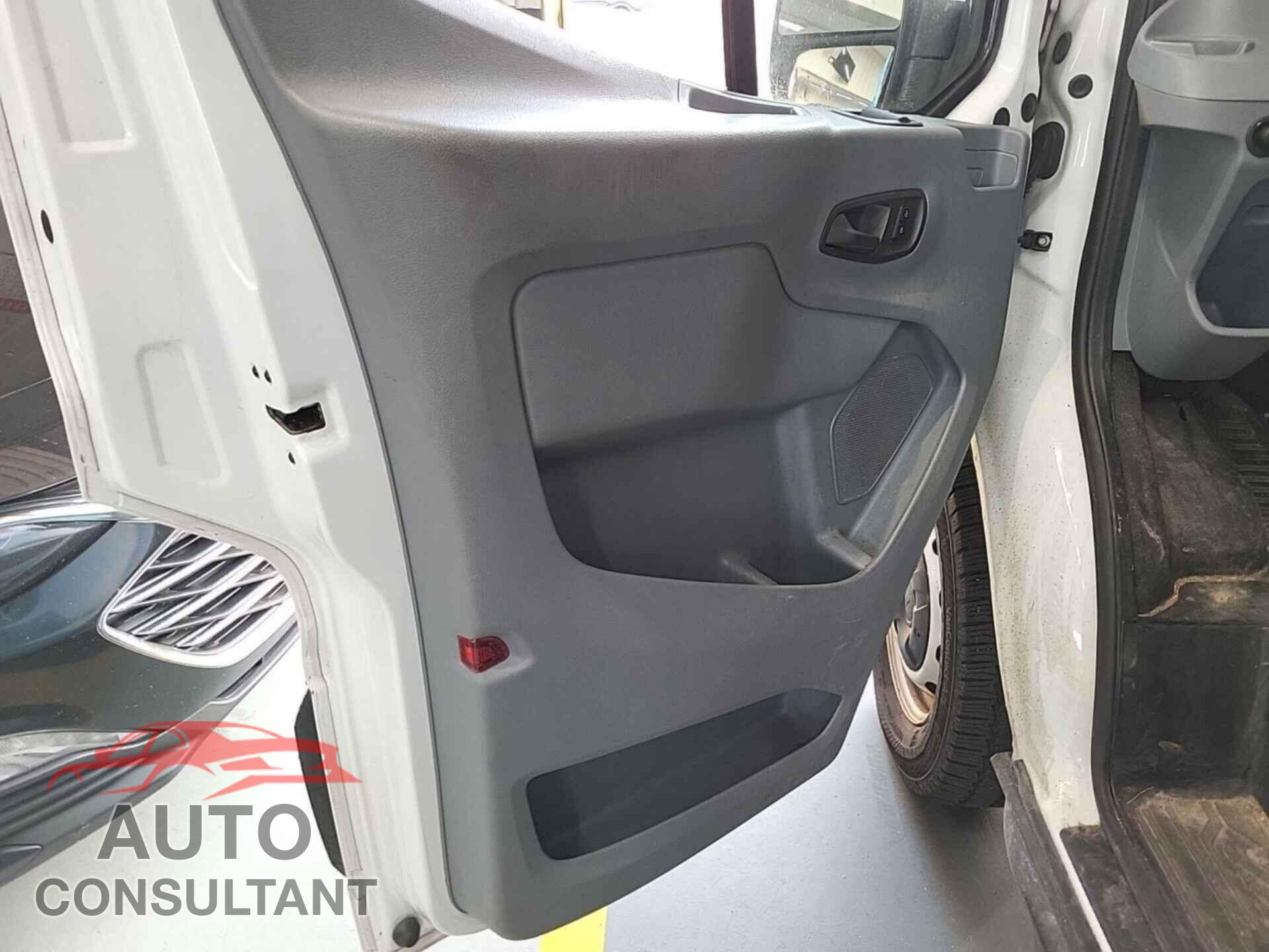 FORD TRANSIT 2019 - 1FTYE2DM8KKB82714