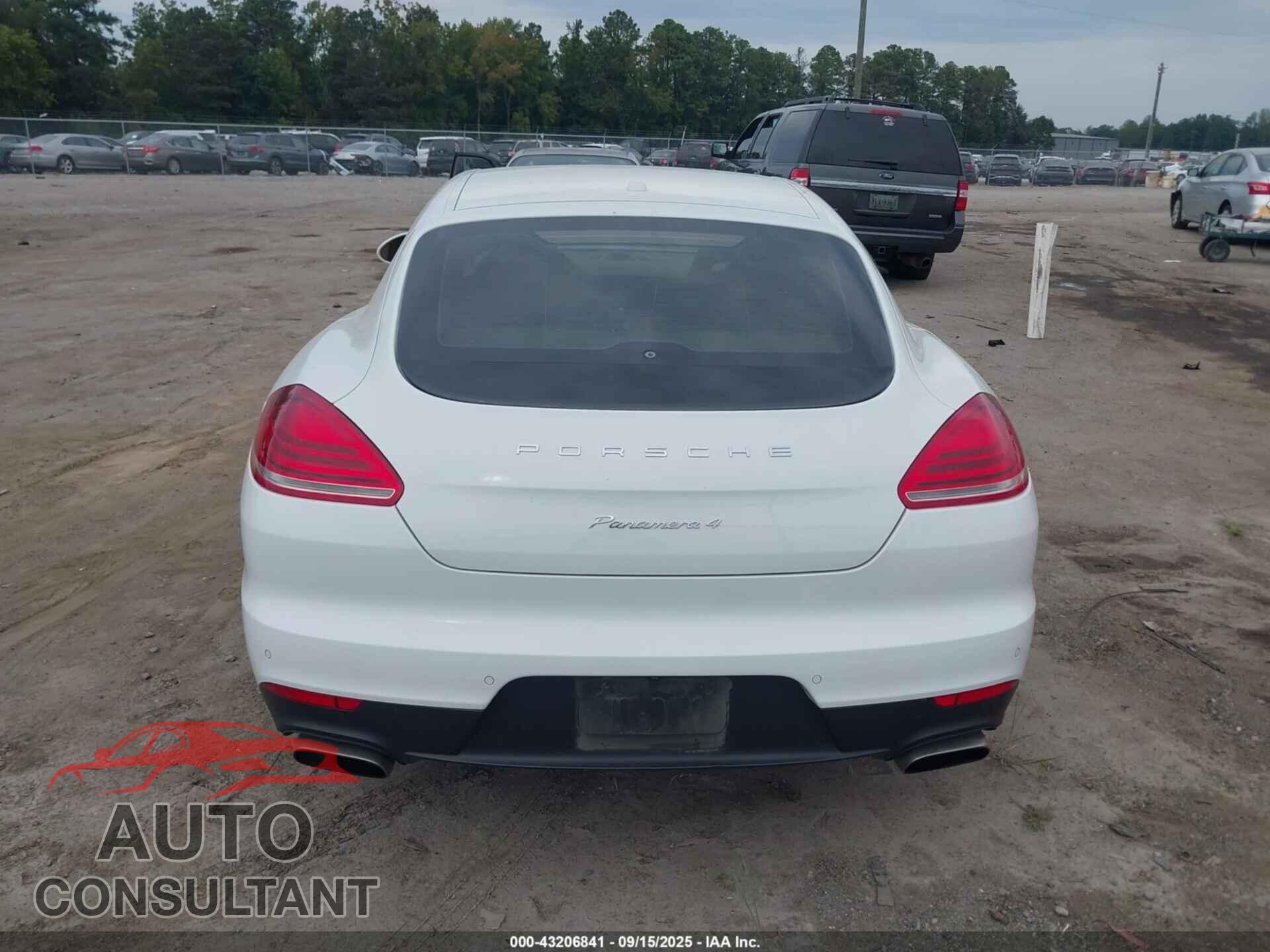 PORSCHE PANAMERA 2014 - WP0AA2A75EL008092