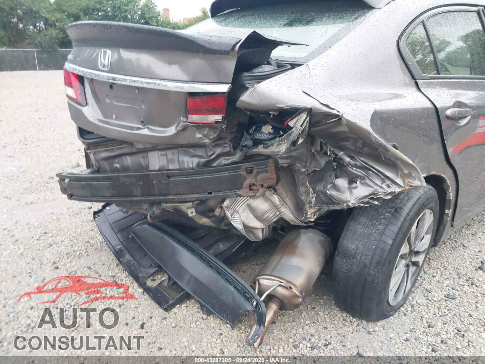 HONDA CIVIC 2013 - 2HGFB2F89DH543007