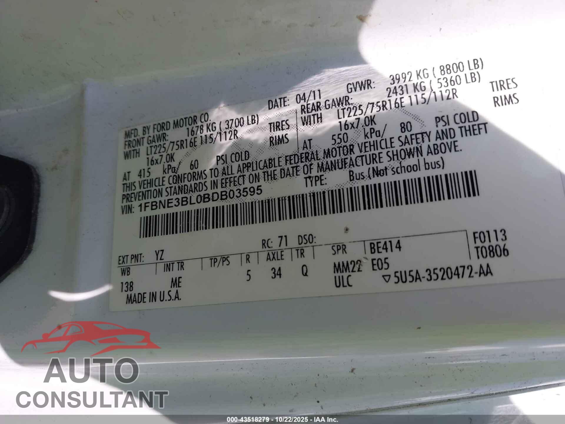 FORD E-350 SUPER DUTY 2011 - 1FBNE3BL0BDB03595