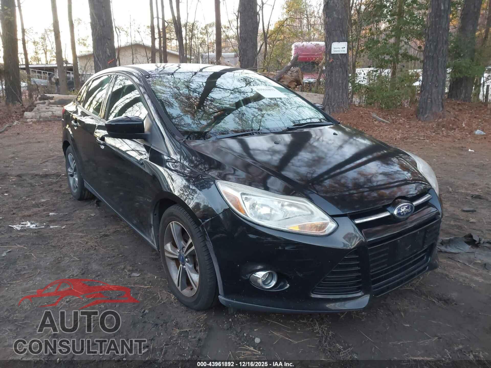 FORD FOCUS 2012 - 1FAHP3F24CL385094