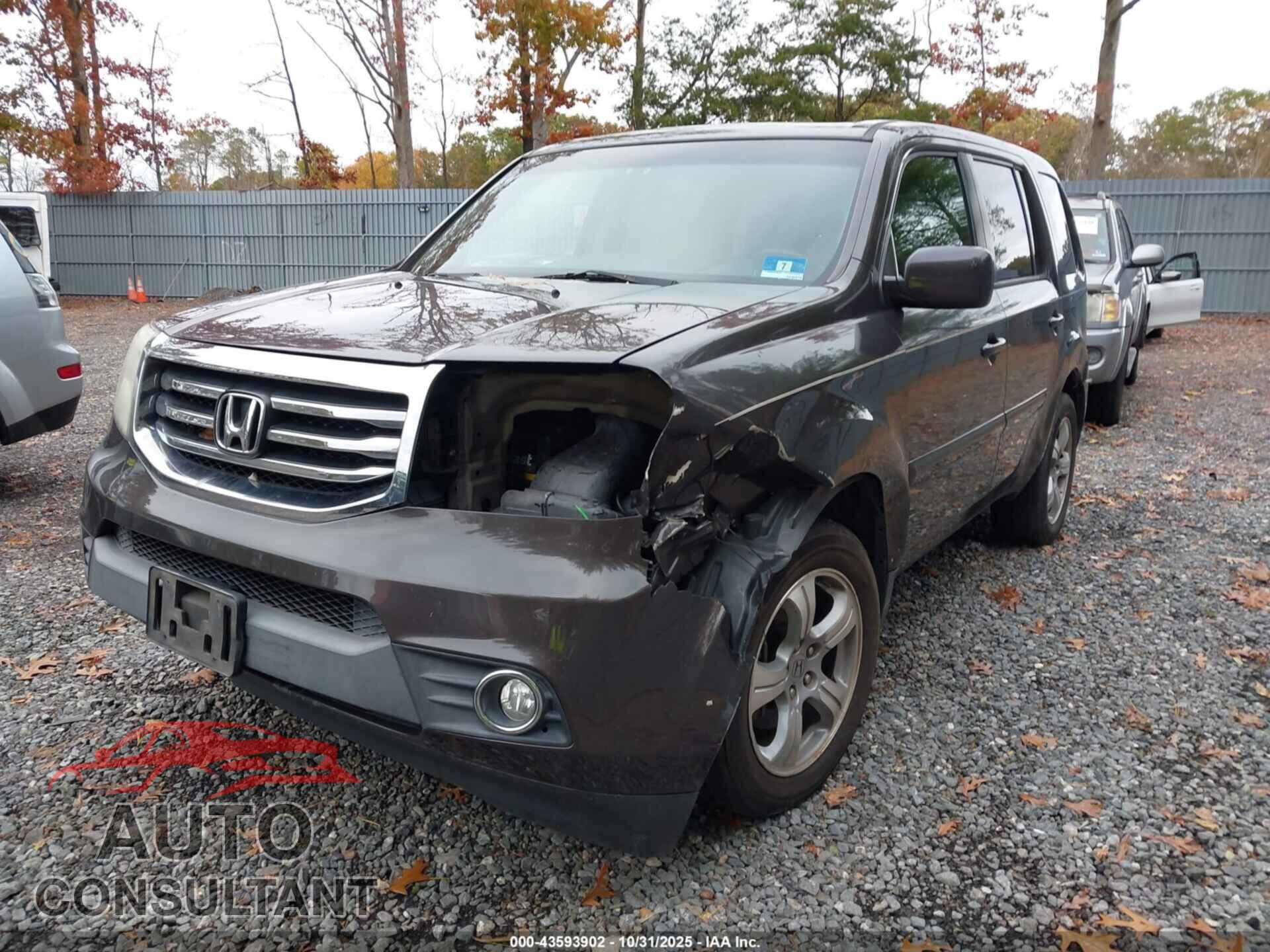 HONDA PILOT 2012 - 5FNYF4H70CB070680