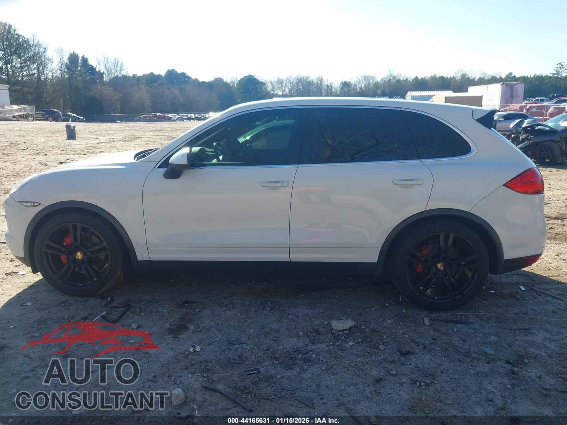 PORSCHE CAYENNE 2013 - WP1AB2A26DLA85634