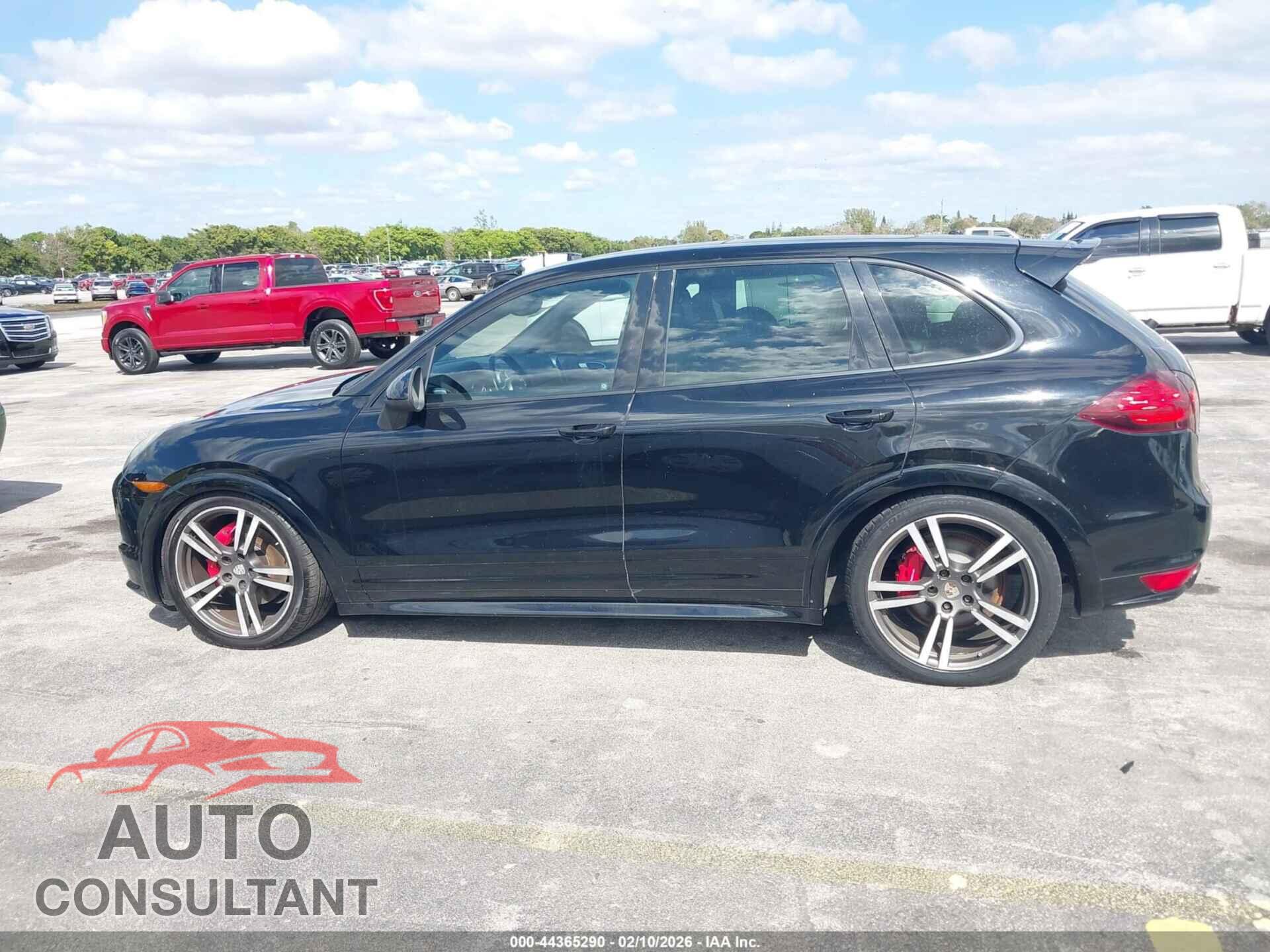 PORSCHE CAYENNE 2013 - WP1AD2A24DLA71306