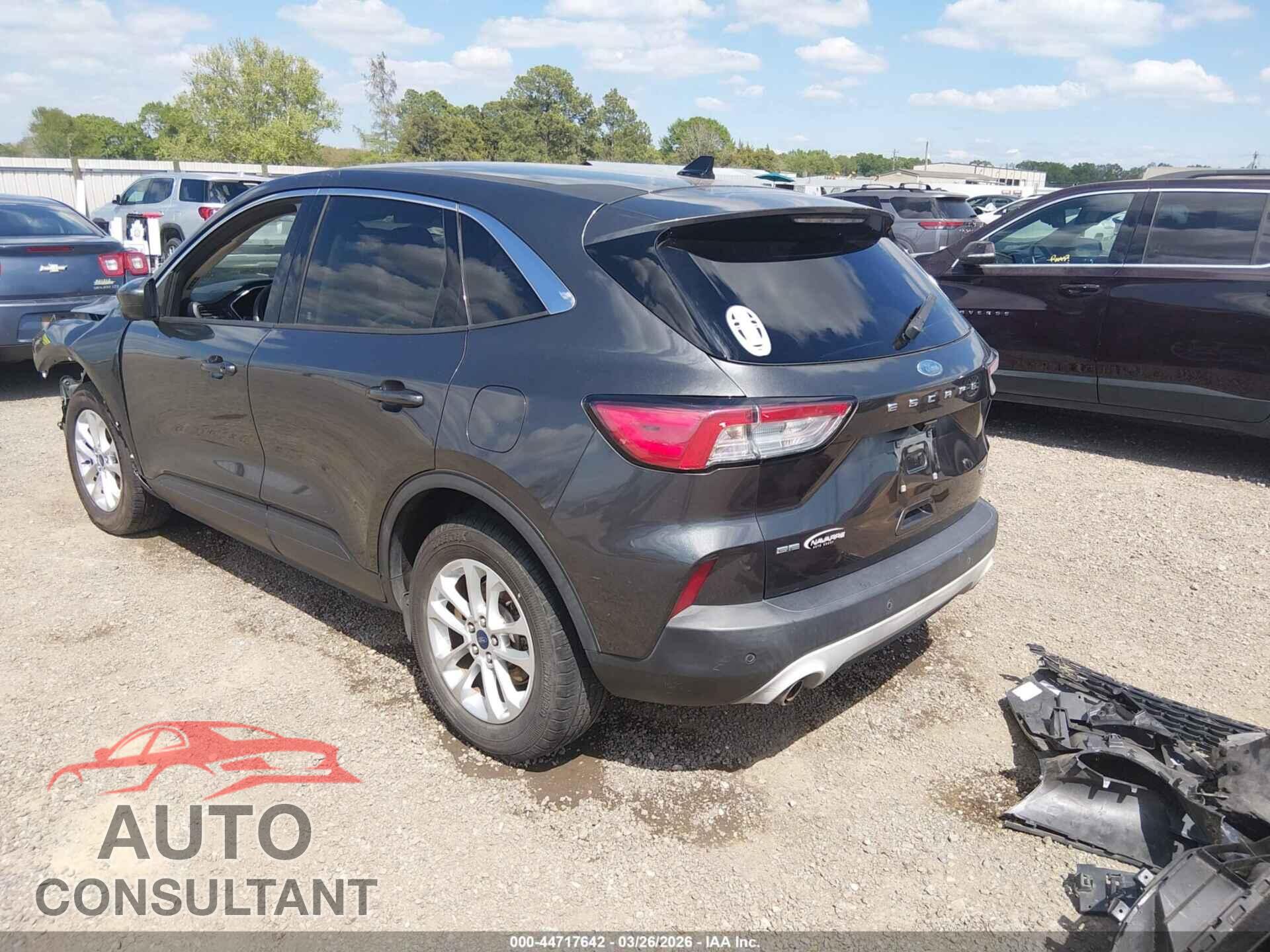 FORD ESCAPE 2020 - 1FMCU0G64LUA59461