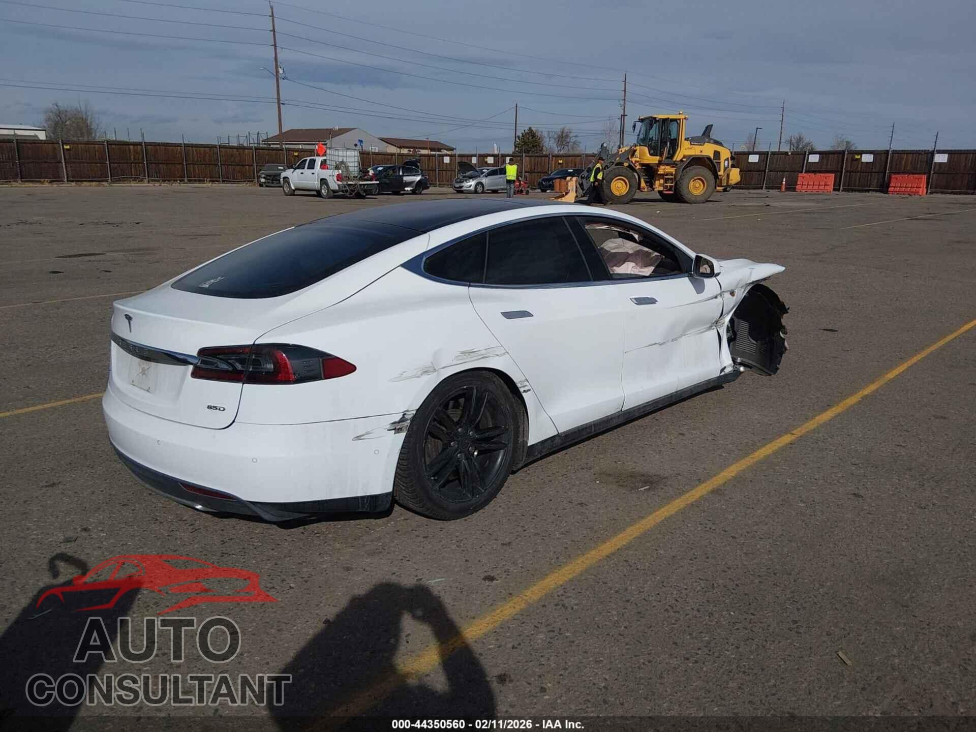 TESLA MODEL S 2015 - 5YJSA1E2XFF117939