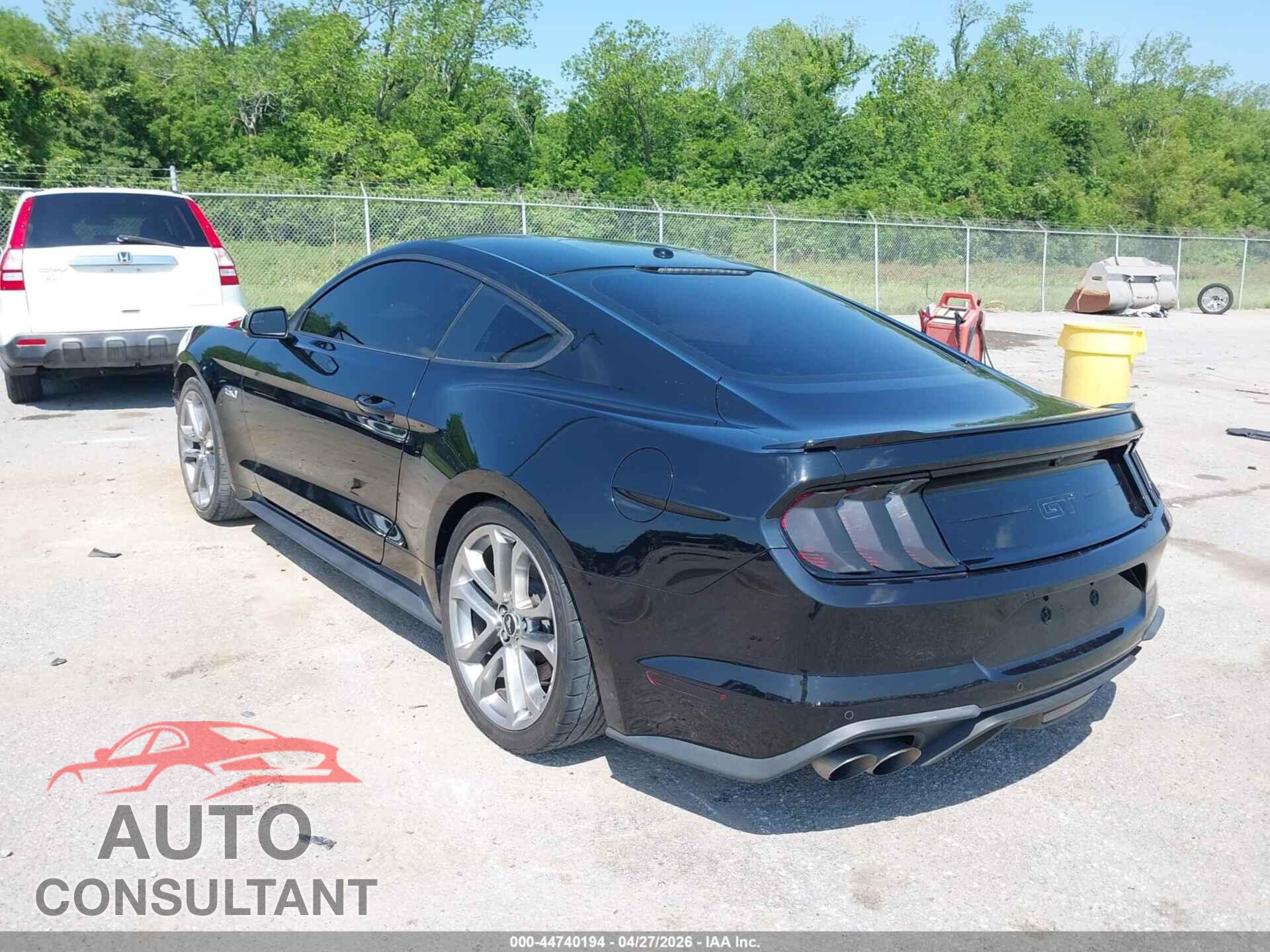 FORD MUSTANG 2020 - 1FA6P8CF2L5123025
