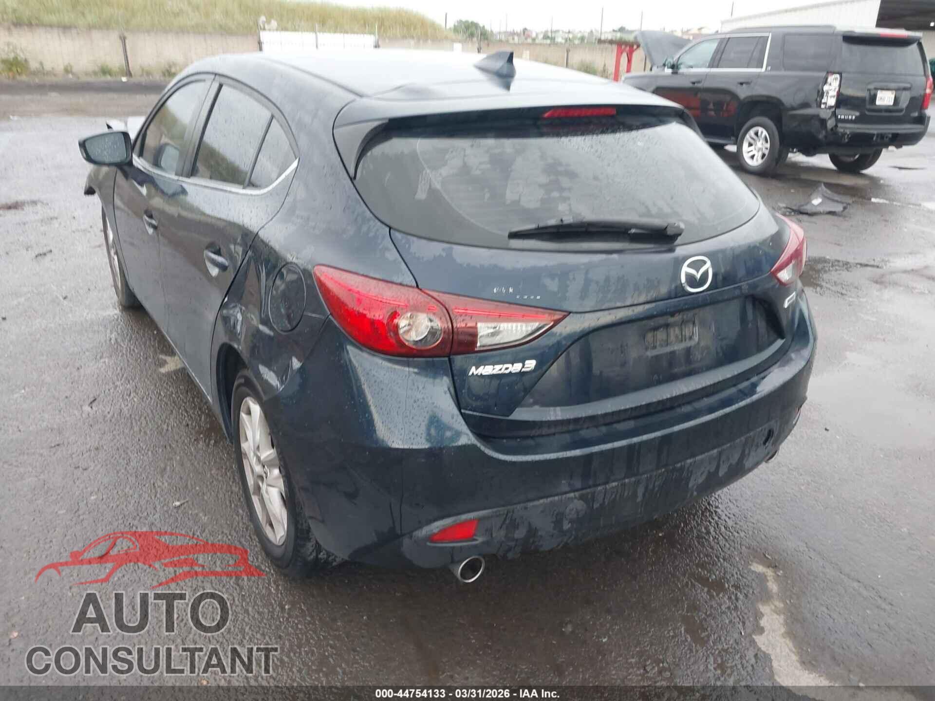 MAZDA MAZDA3 2016 - JM1BM1M76G1331681