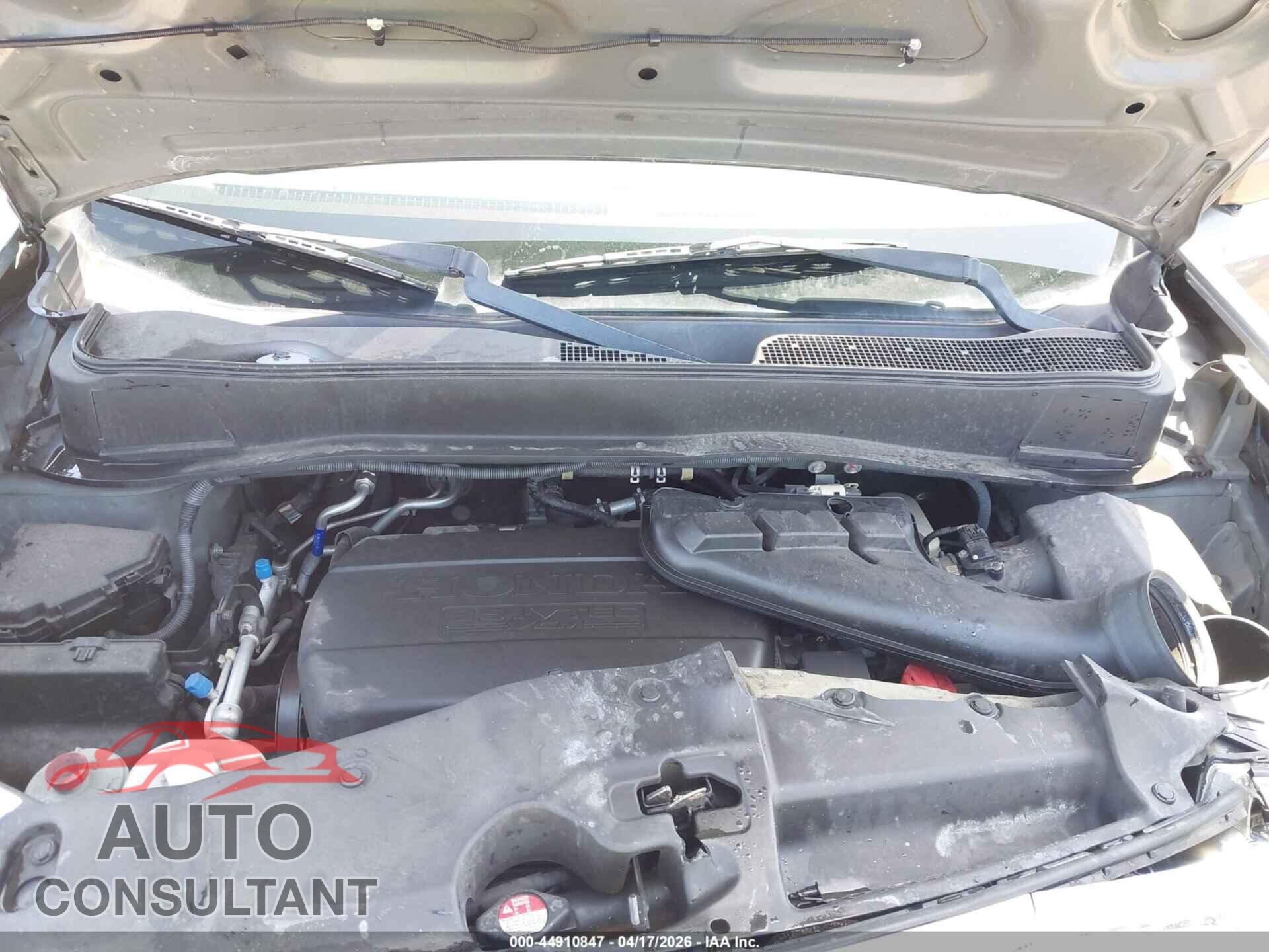 HONDA PILOT 2011 - 5FNYF3H66BB004943