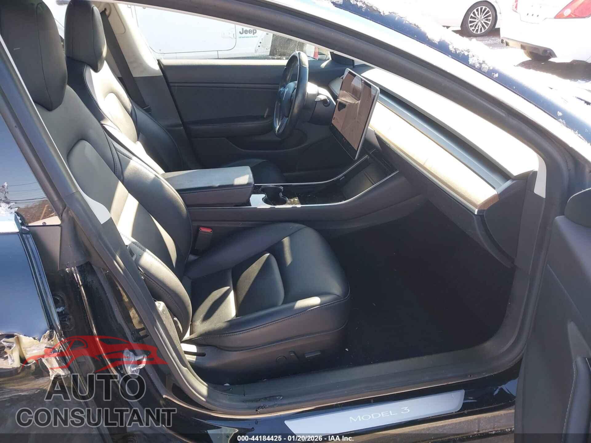 TESLA MODEL 3 2019 - 5YJ3E1EA4KF398341
