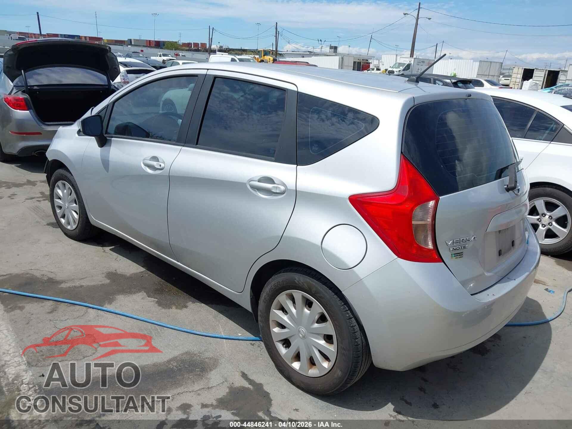 NISSAN VERSA NOTE 2015 - 3N1CE2CPXFL404621