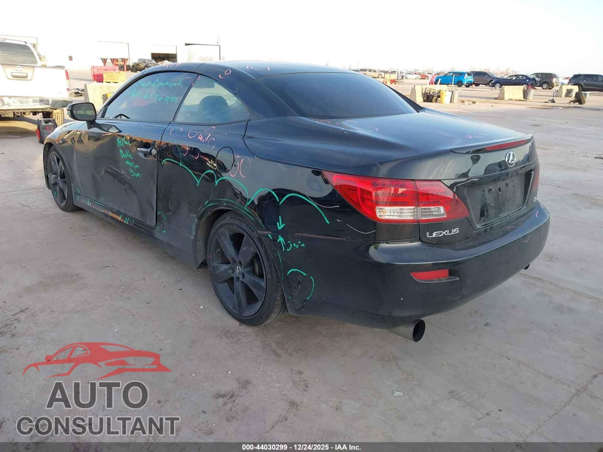 LEXUS IS 250C 2010 - JTHFF2C26A2506650