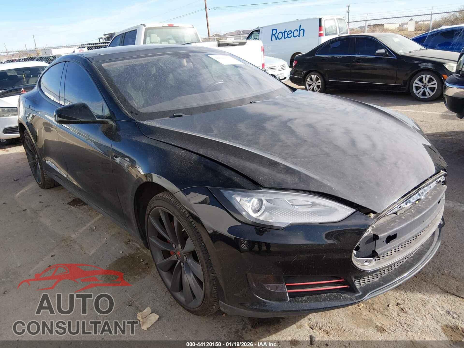 TESLA MODEL S 2013 - 5YJSA1CP0DFP13217