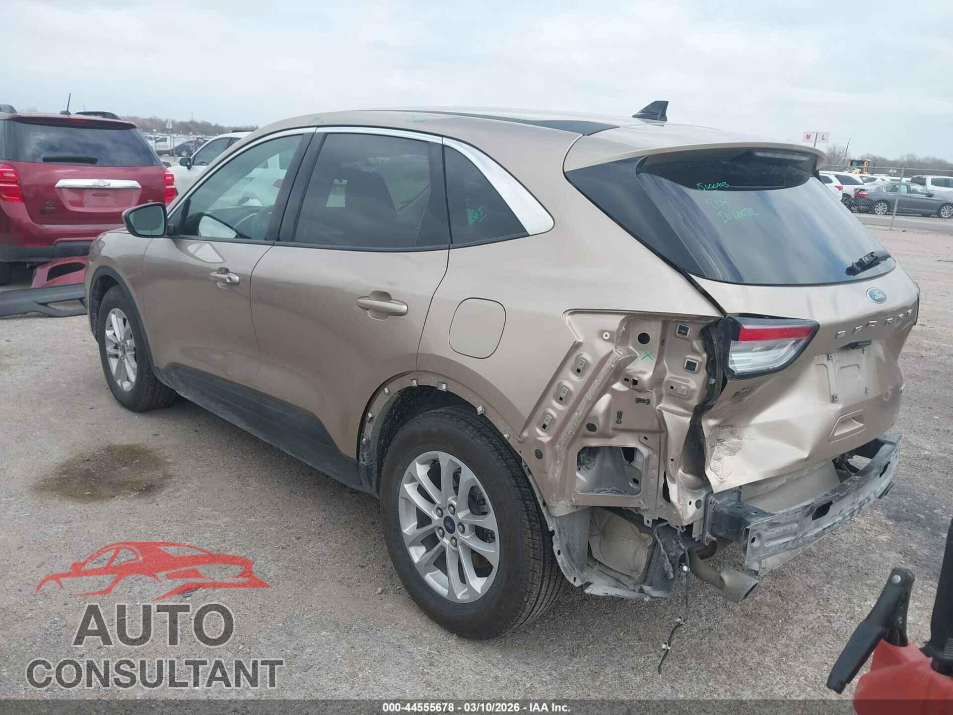 FORD ESCAPE 2020 - 1FMCU0G65LUA75913