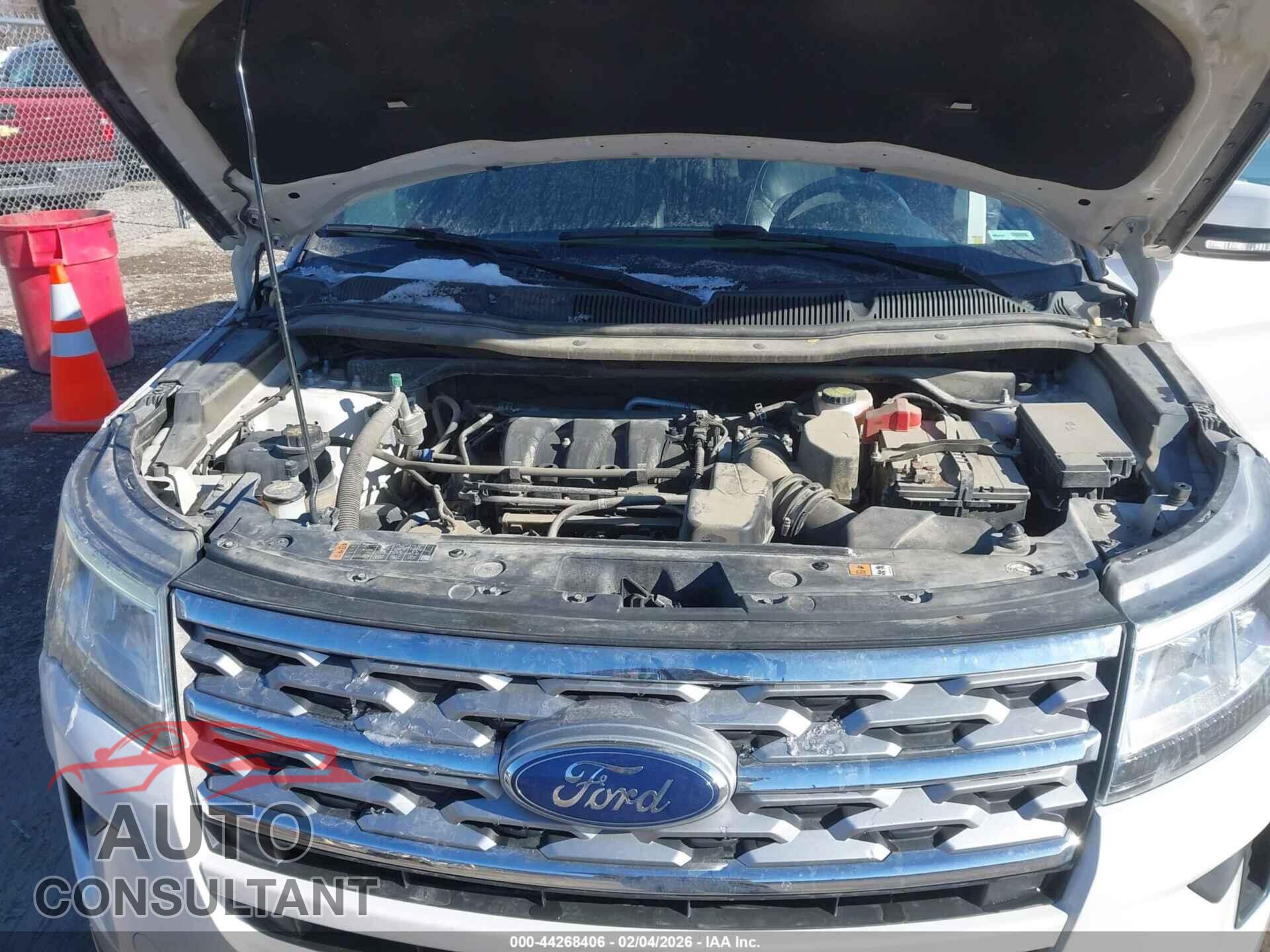 FORD EXPLORER 2018 - 1FM5K8F8XJGB17875