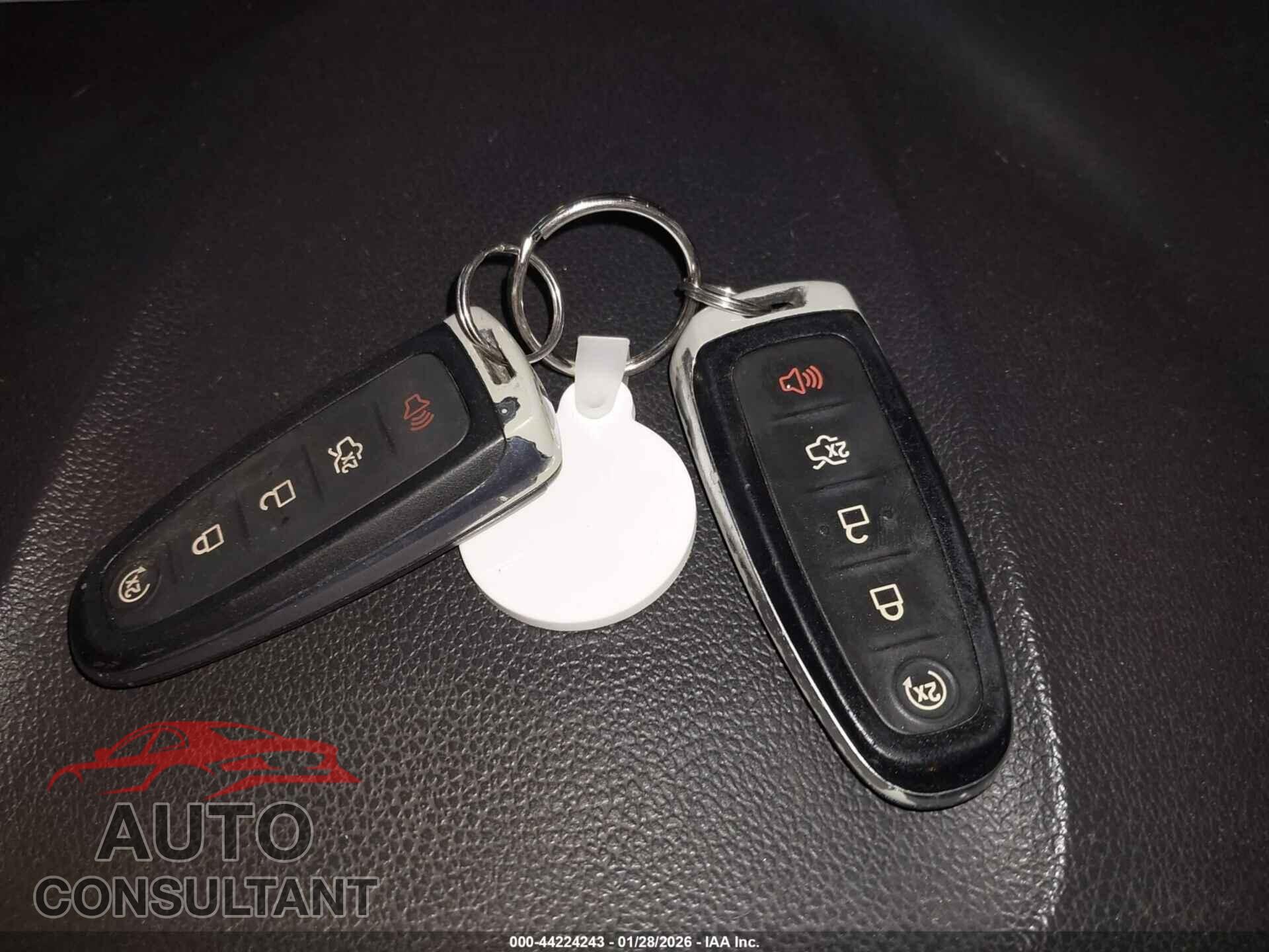 FORD EDGE 2011 - 2FMDK4KC1BBA49313