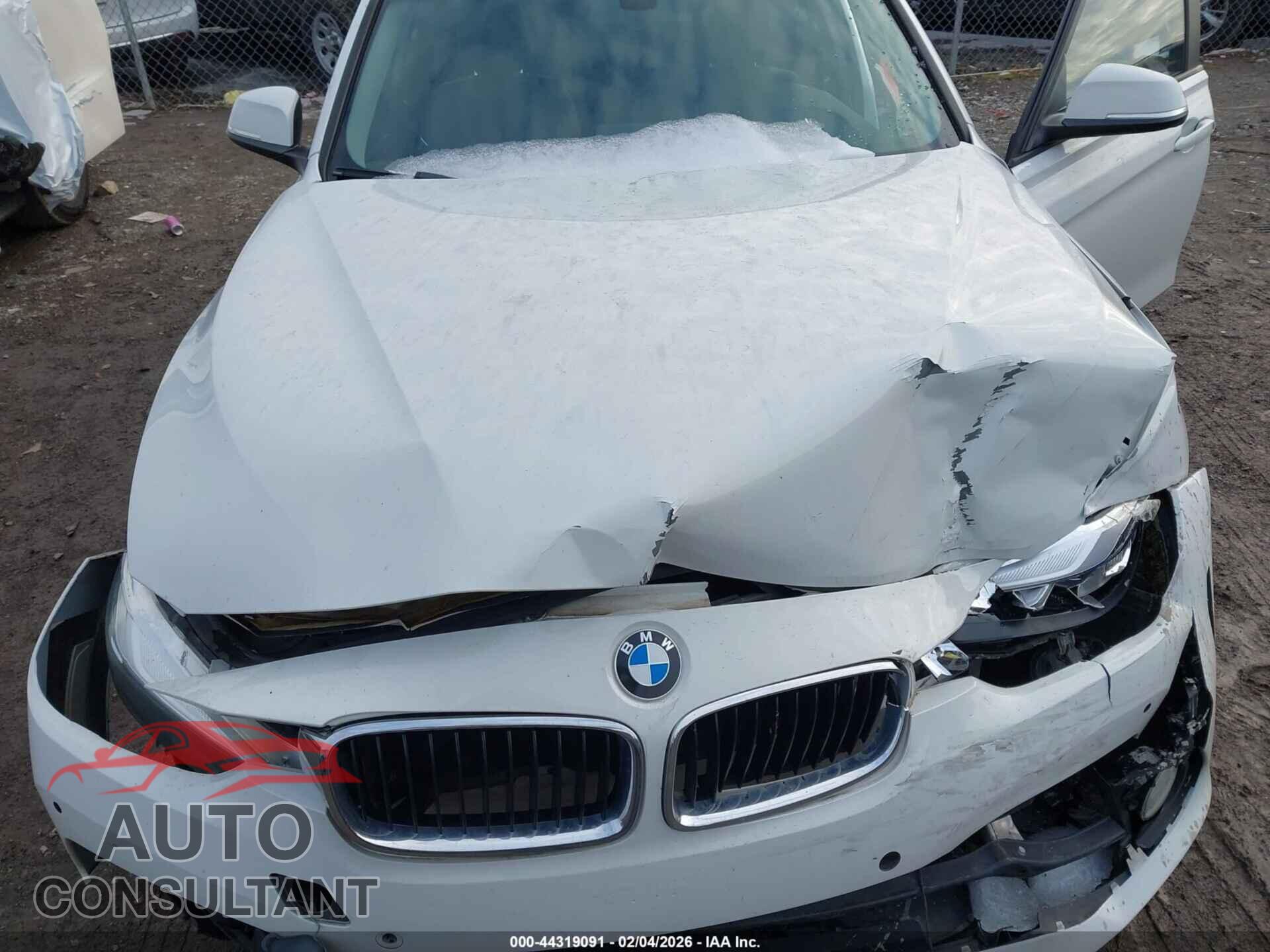 BMW 320I 2016 - WBA8E1G5XGNU12450