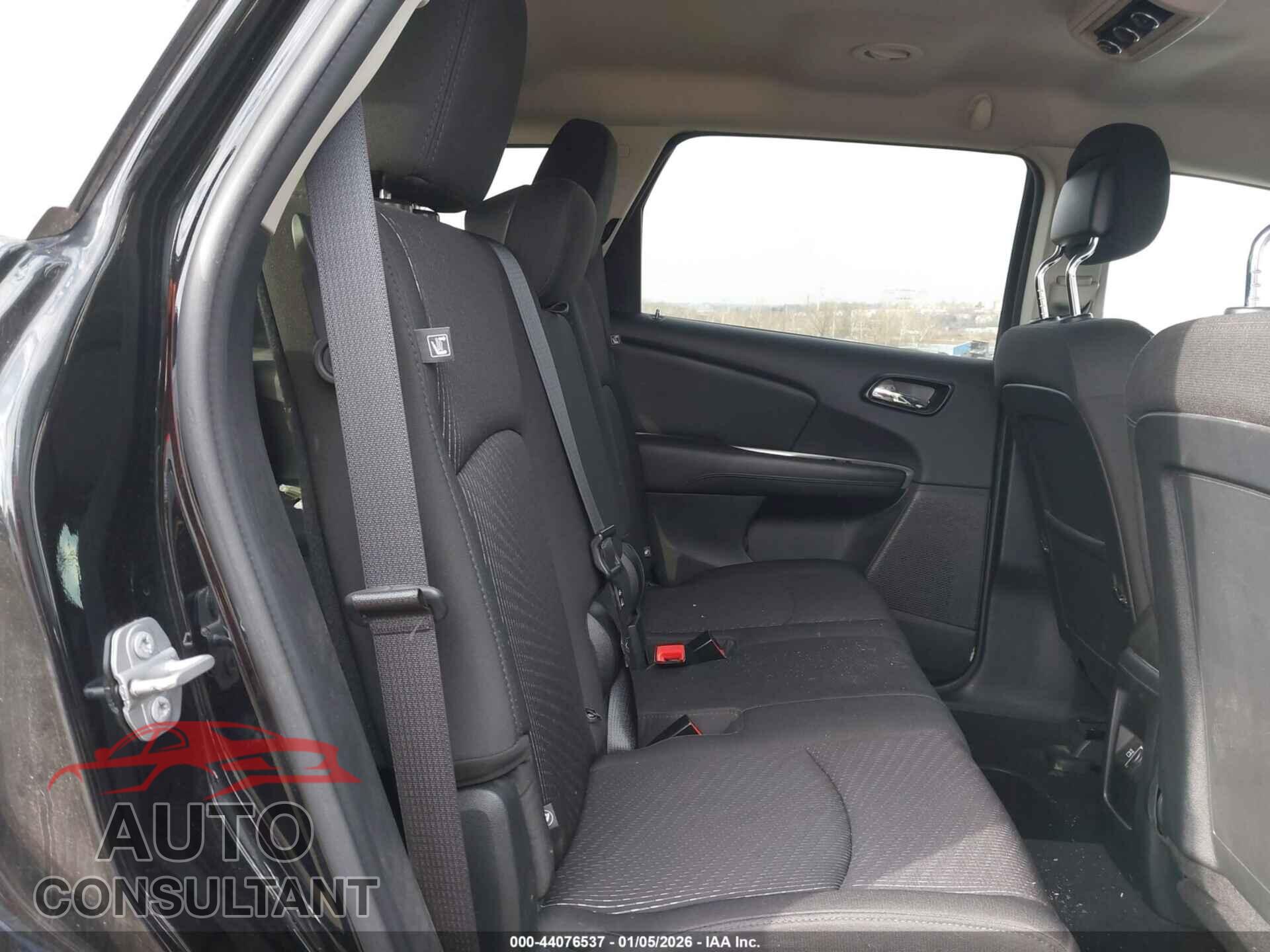 DODGE JOURNEY 2017 - 3C4PDCBB2HT506706