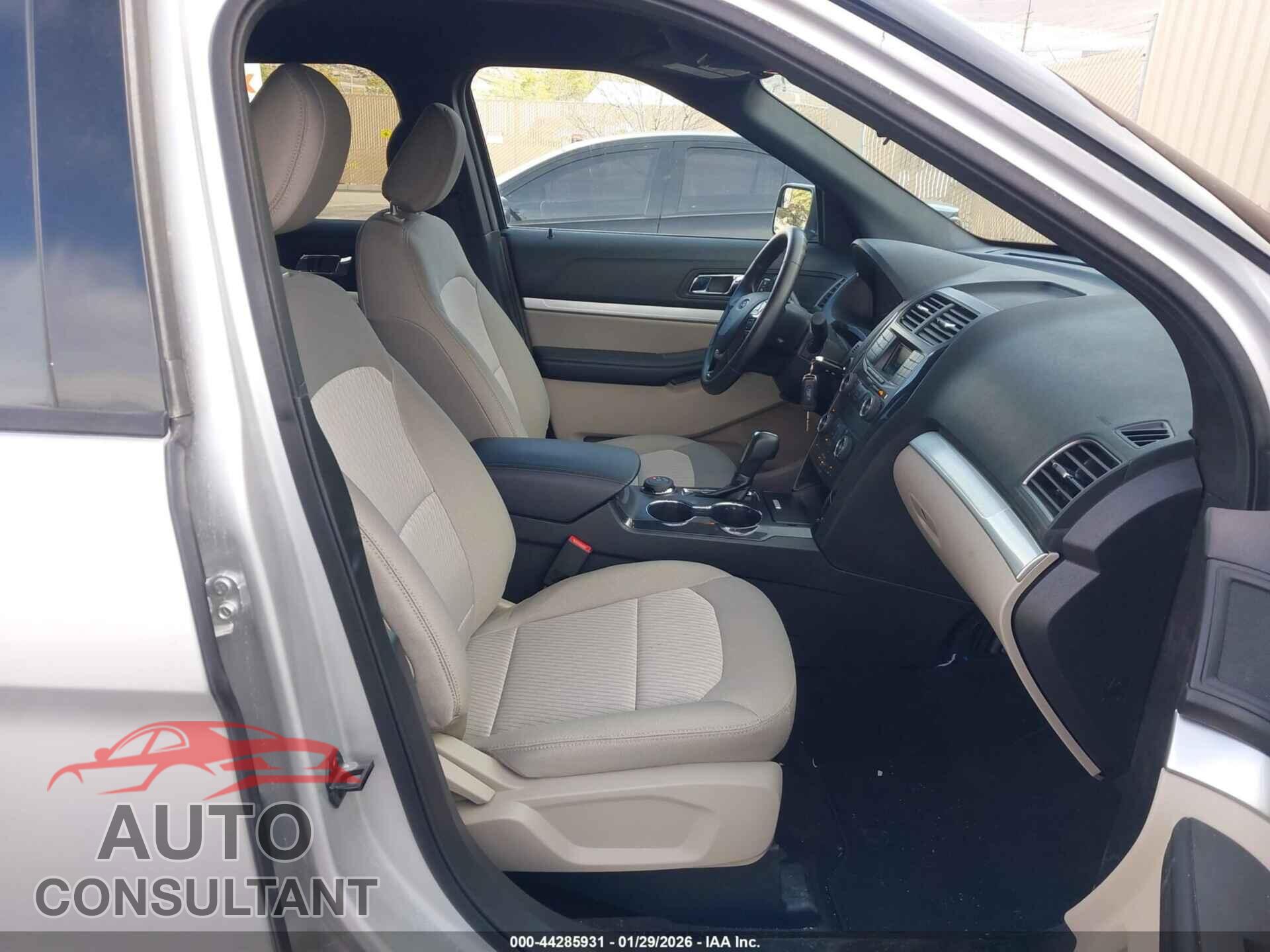 FORD EXPLORER 2018 - 1FM5K8B83JGB95226