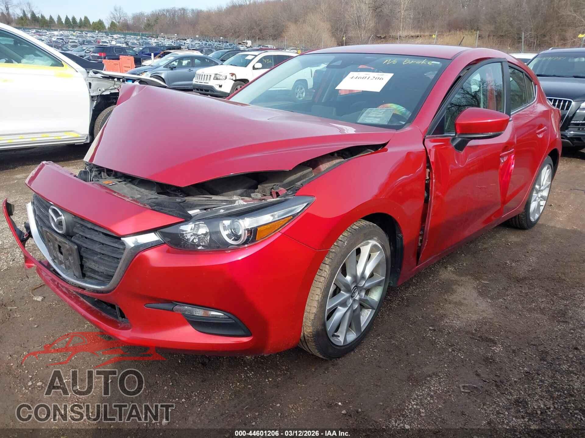 MAZDA MAZDA3 2017 - 3MZBN1L70HM118032