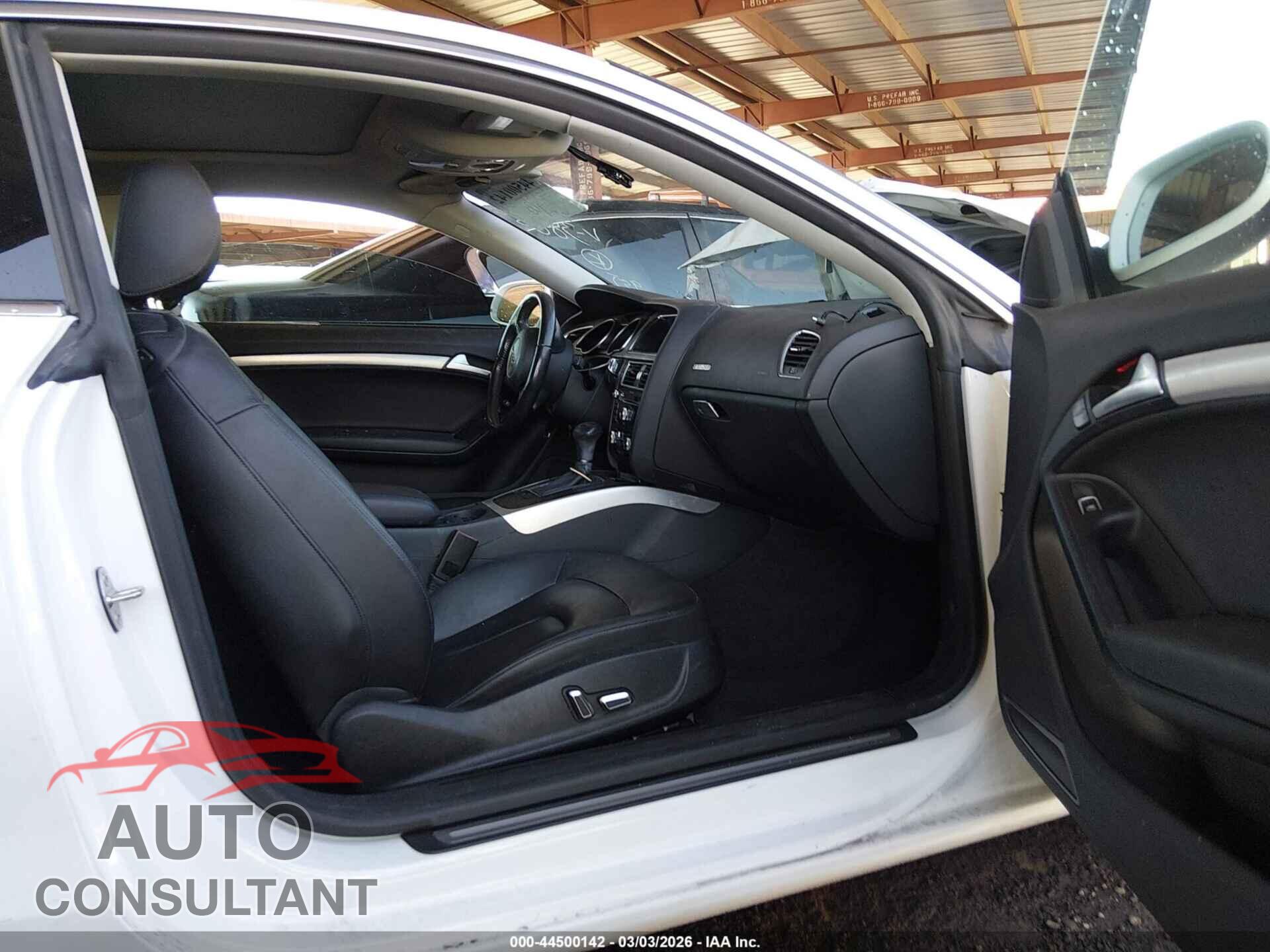 AUDI A5 2014 - WAUCFAFR8EA063885