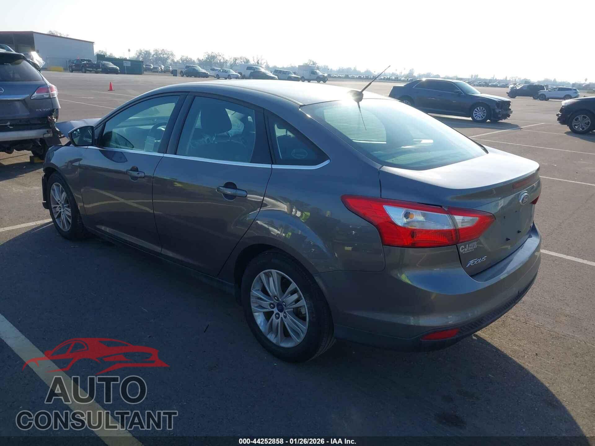 FORD FOCUS 2012 - 1FAHP3H29CL251663