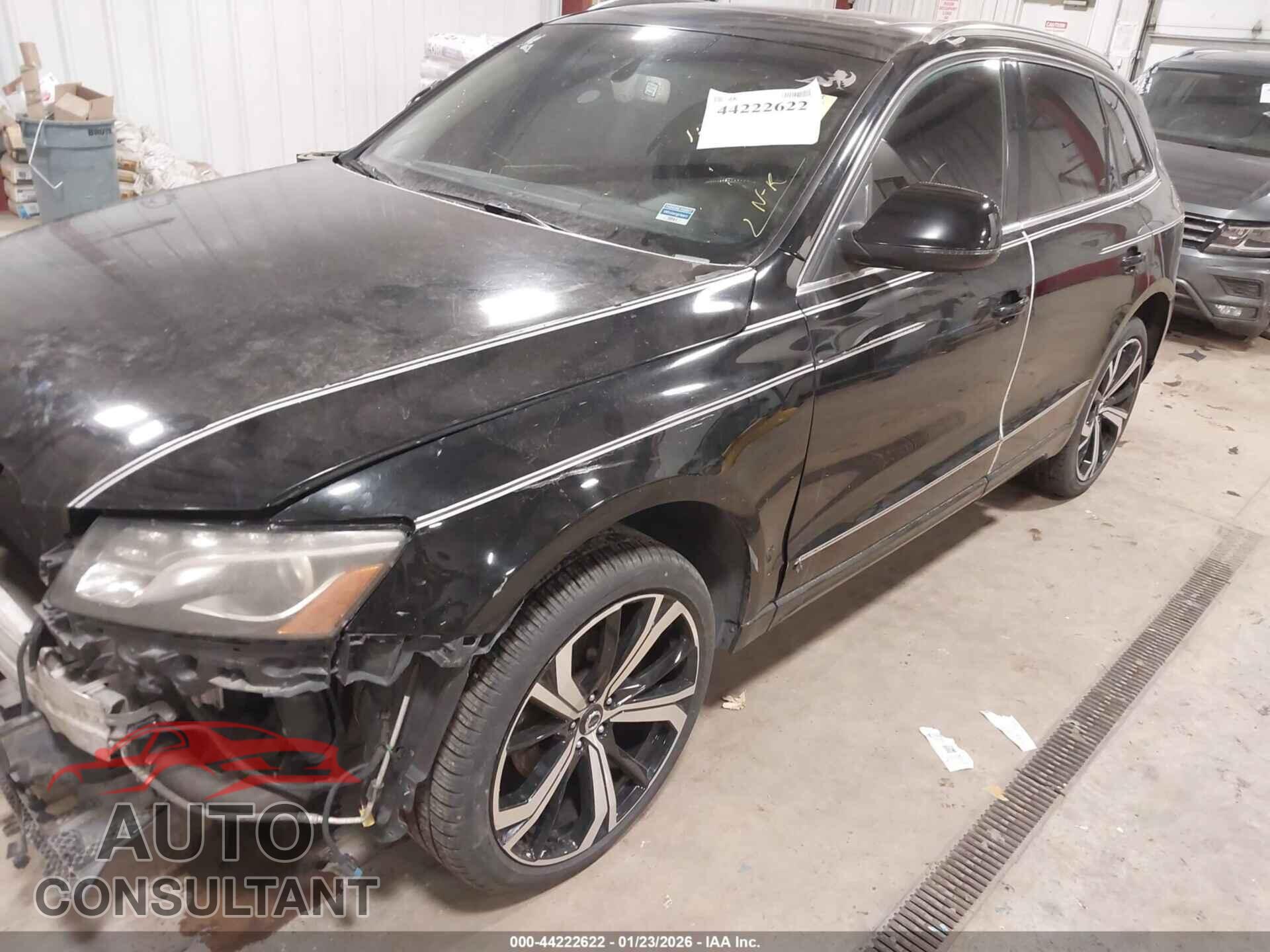 AUDI Q5 2011 - WA1LFAFP0BA005230