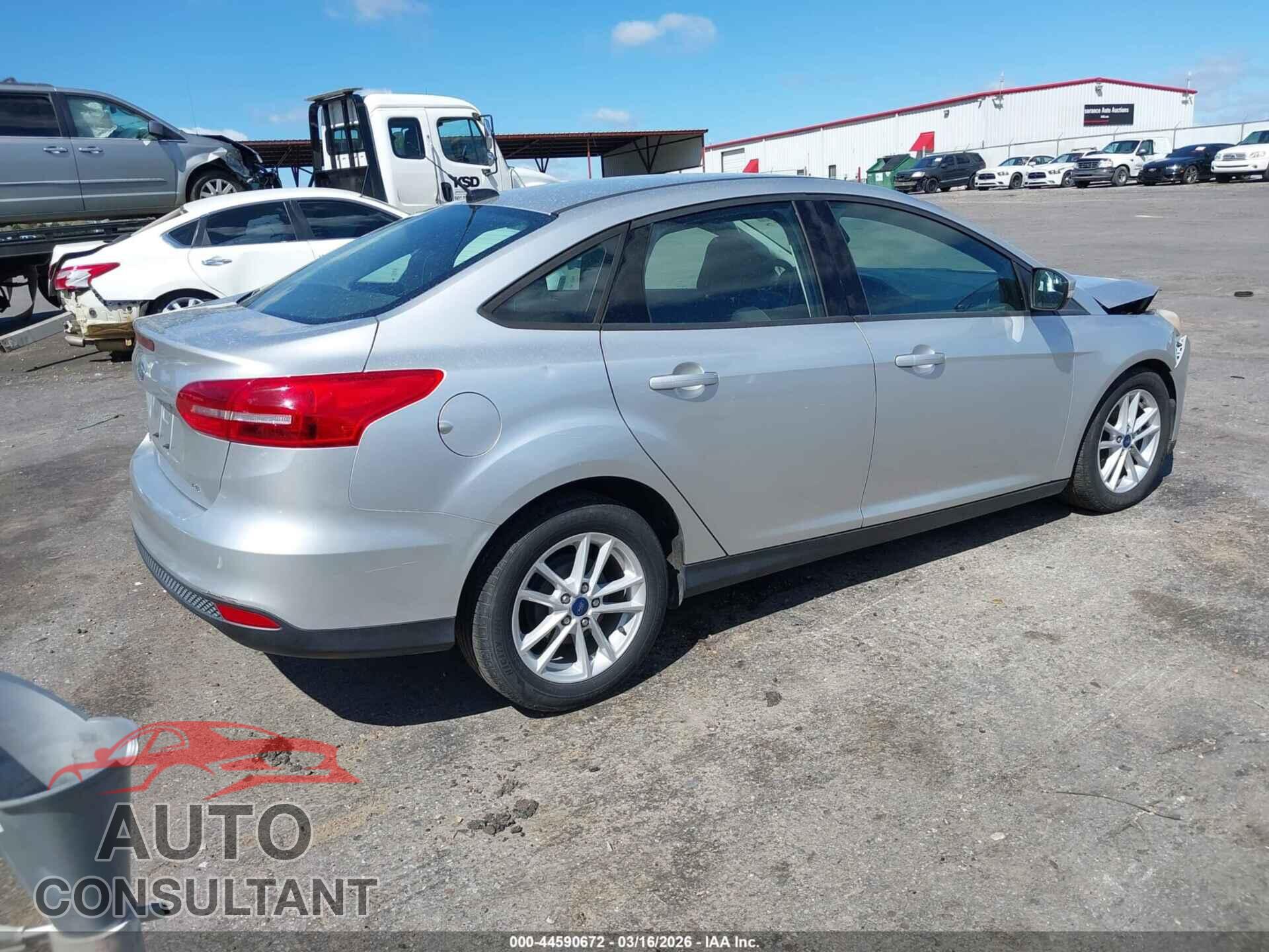 FORD FOCUS 2017 - 1FADP3F29HL315547