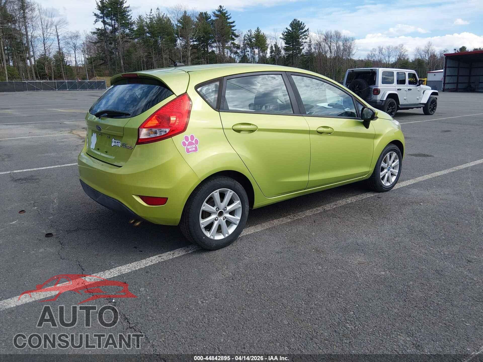FORD FIESTA 2011 - 3FADP4EJ8BM115425