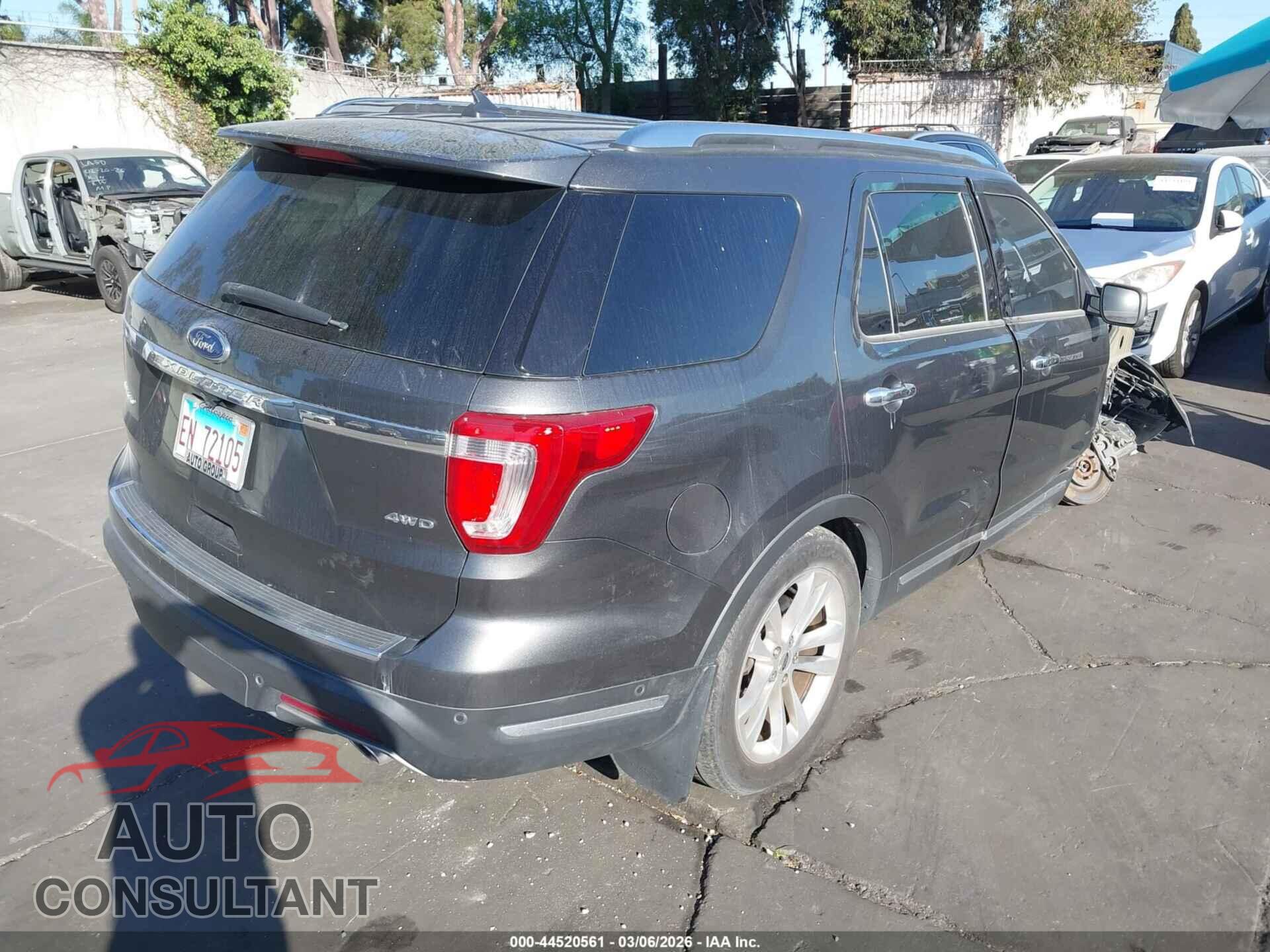 FORD EXPLORER 2018 - 1FM5K8F82JGB53074