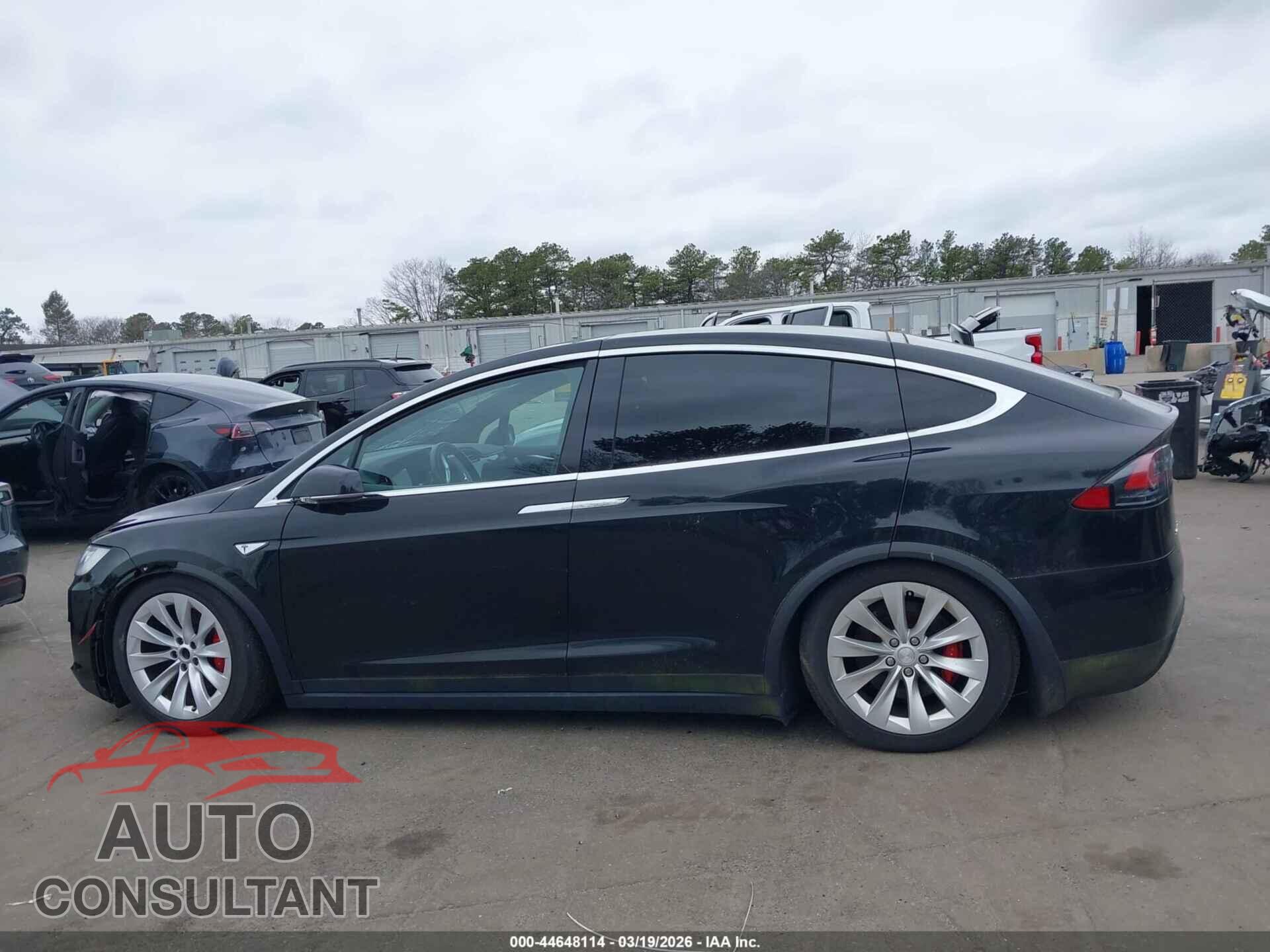 TESLA MODEL X 2016 - 5YJXCBE43GF000759