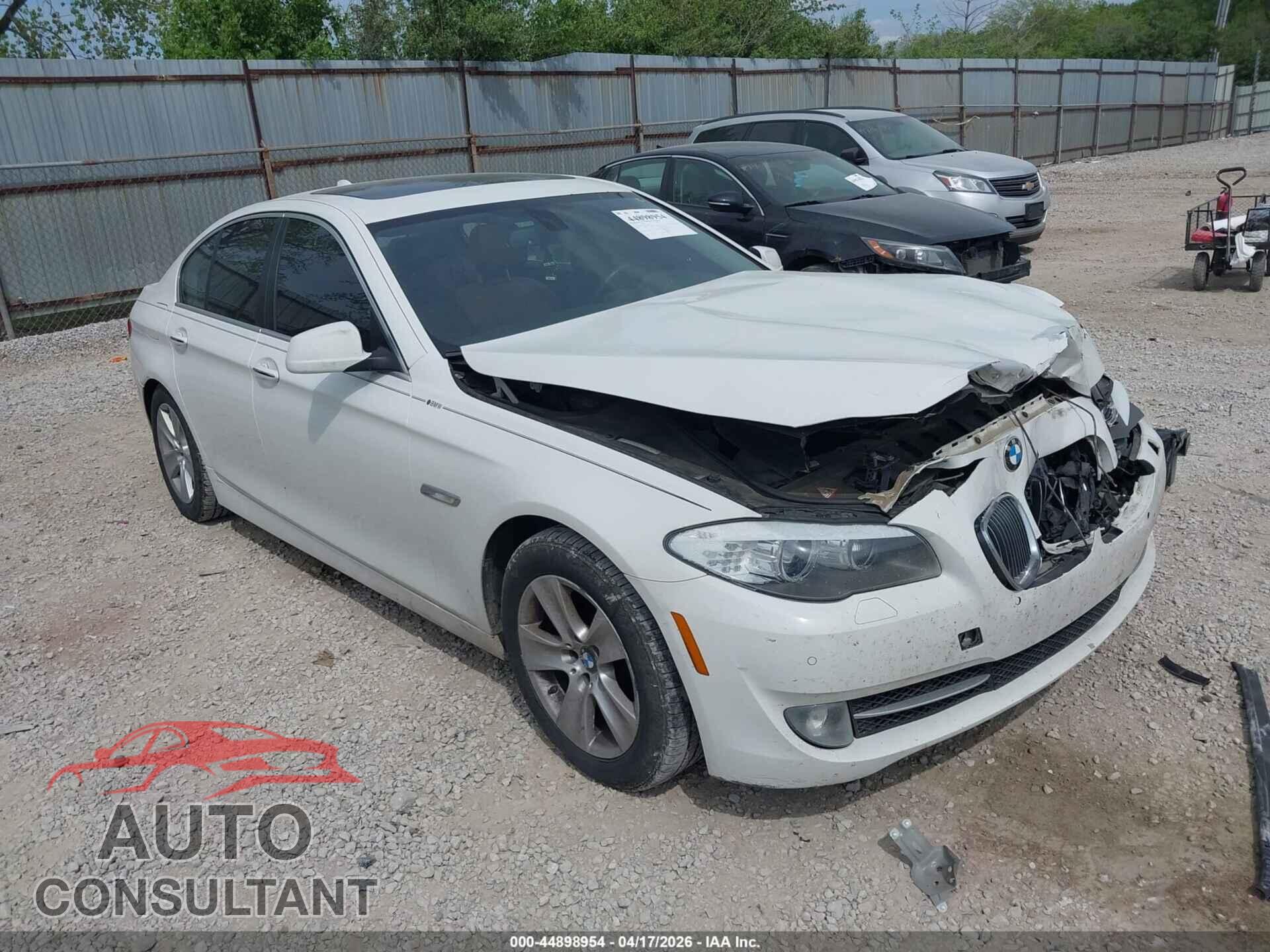 BMW 528I 2013 - WBAXH5C56DD109134