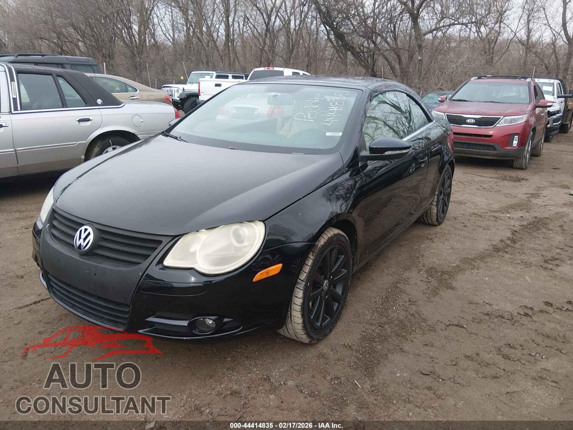 VOLKSWAGEN EOS 2011 - WVWBW7AH8BV002721