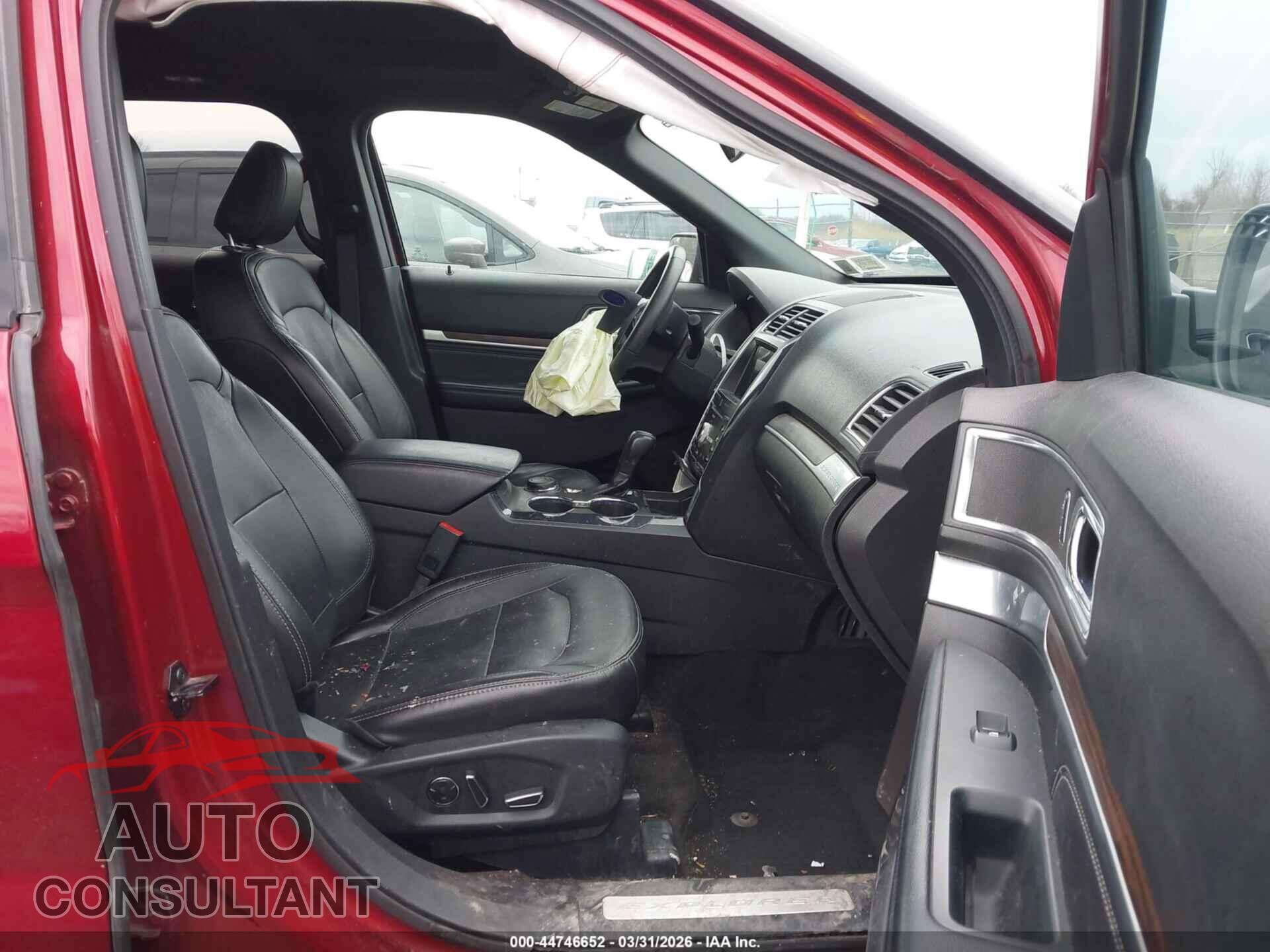 FORD EXPLORER 2018 - 1FM5K8F80JGB25242