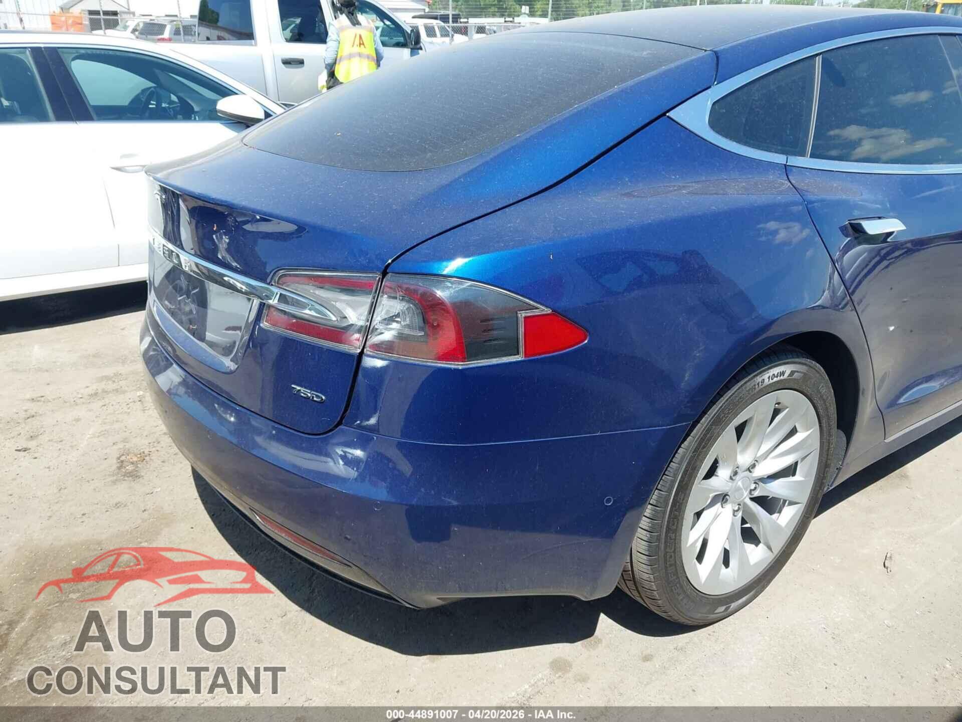 TESLA MODEL S 2018 - 5YJSA1E28JF249378