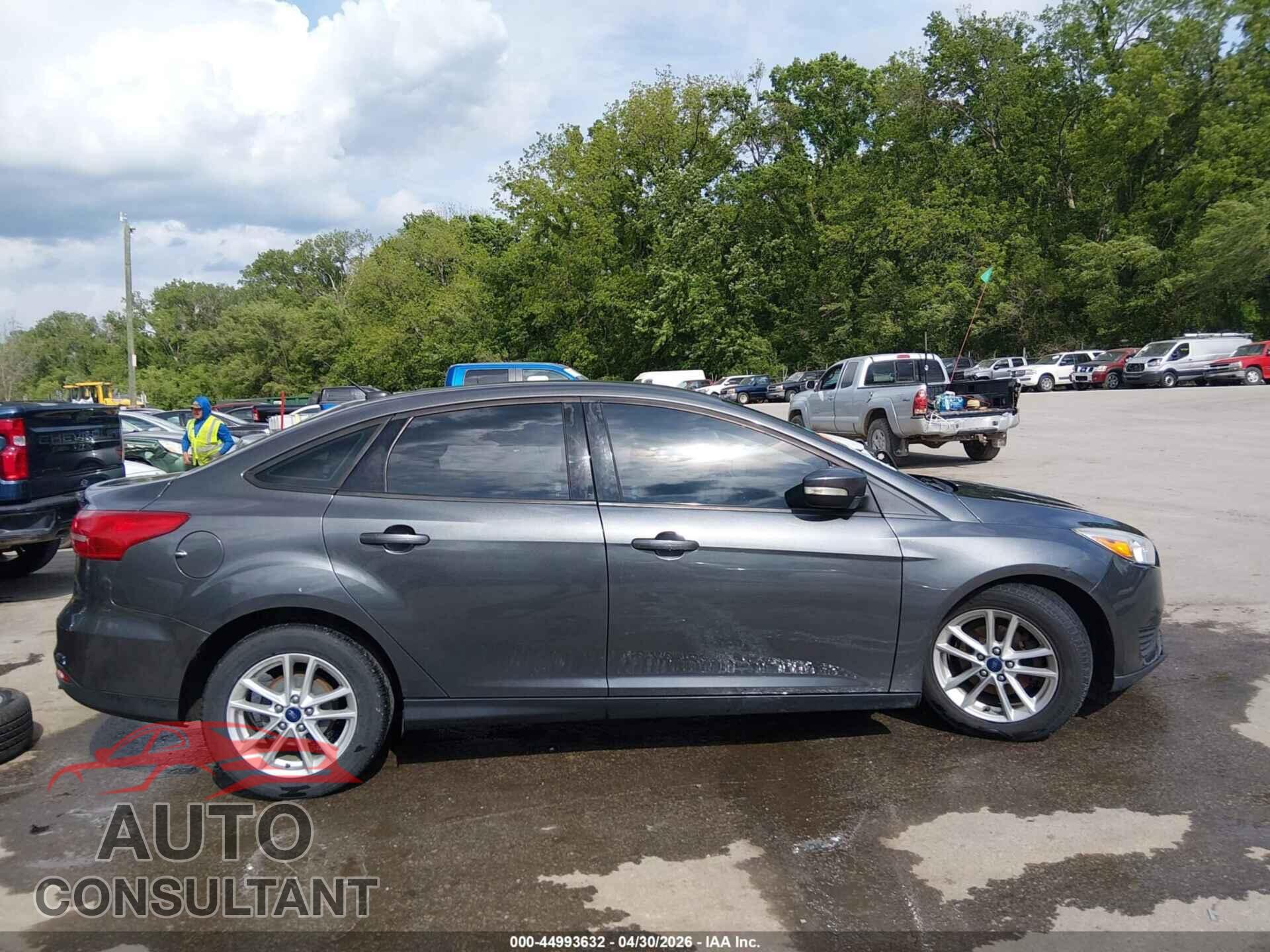 FORD FOCUS 2016 - 1FADP3F21GL391407