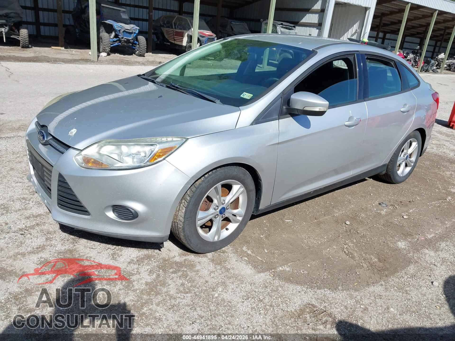 FORD FOCUS 2014 - 1FADP3F2XEL104627
