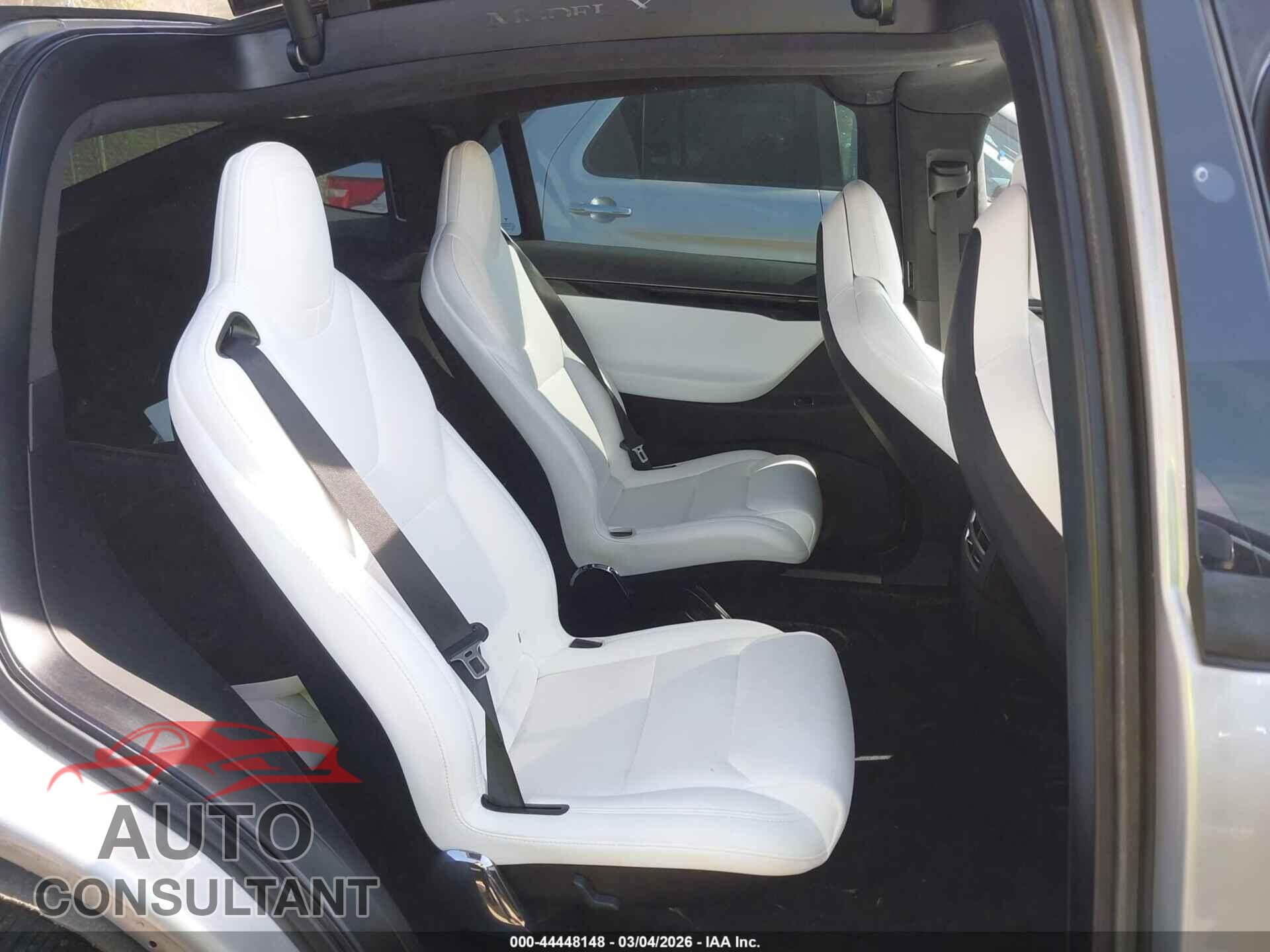 TESLA MODEL X 2017 - 5YJXCBE20HF076035
