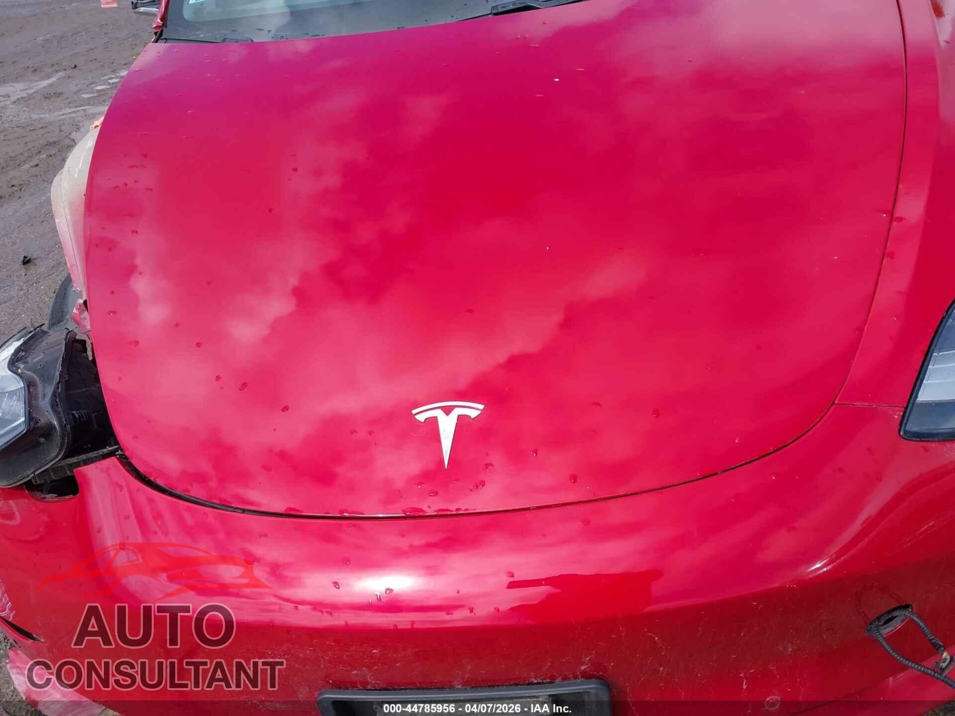 TESLA MODEL 3 2018 - 5YJ3E1EB7JF074744